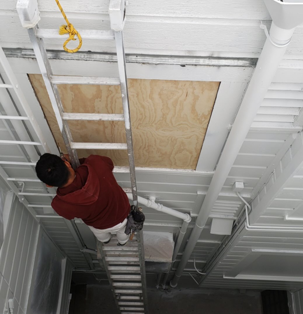Have you ever wondered what could be a painter's greatest fear?😱 For us, it's not so much about the perils of precarious ladders as much as it is about being unable to provide perfect satisfaction to our clients. Nothing is more fulfilling for us than seeing that we’ve done the job right and made you happy! That's why we put our all into delivering the very best each time we take on a new project. We strive to make sure that every project we do is worthy of your trust and appreciation. #cgcoatings #commercialpainting #paintingcompany #professionalpainting #housepainters #designinterirors #commercialpaintingcompany