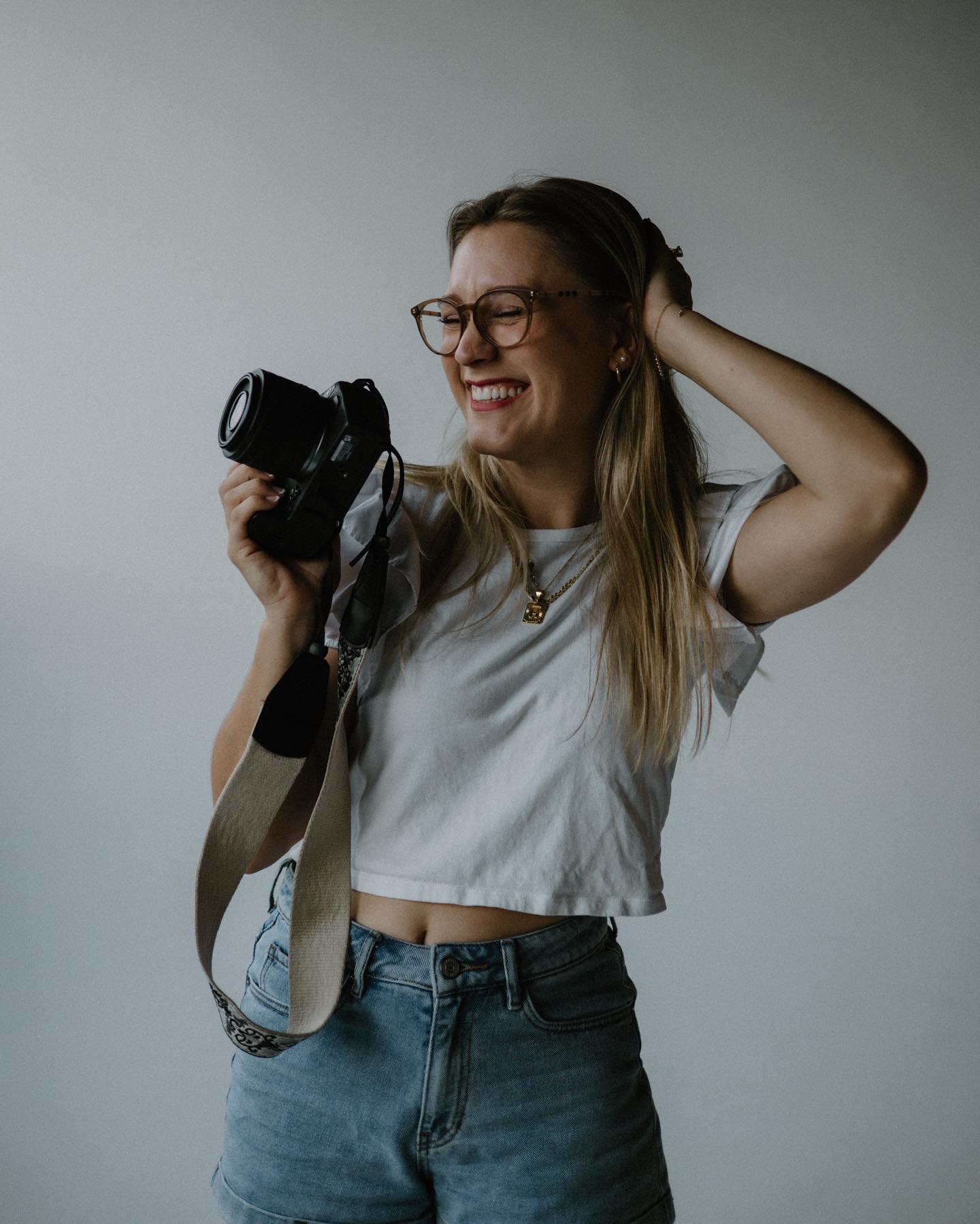 Somehow, every single year of my 20’s manages to simultaneously feel like the best worst year of my life.
I thank God for another year loving, laughing, hurting and learning. What a privilege this journey is!🤍 #24