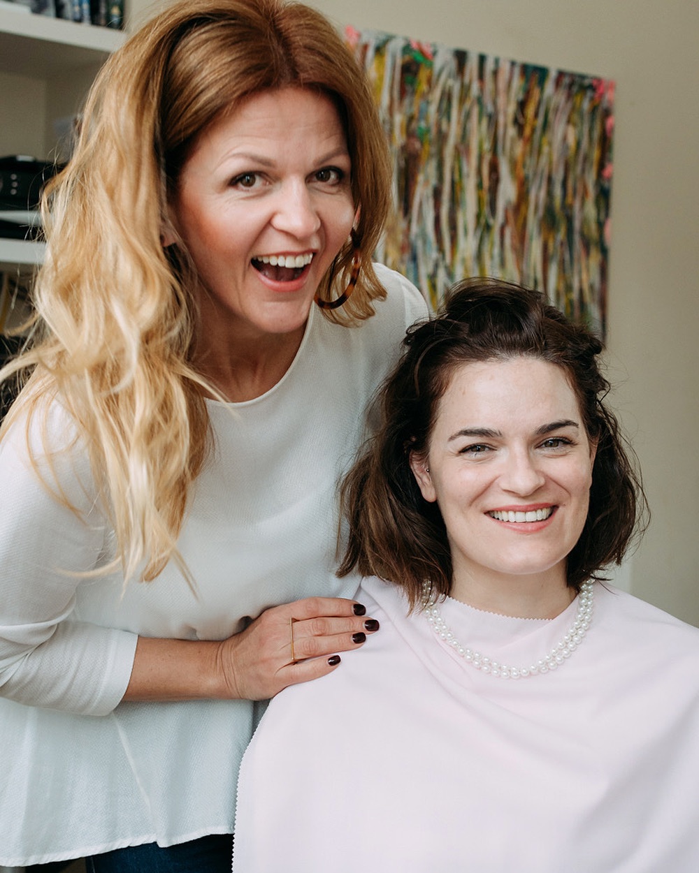 Colour Analysis 🌈
The gift which keeps on giving.
Find out more by visiting the link in my bio and explore all services available to create your sustainable capsule wardrobe.
#colouranalysis
#imageconsultant
#colouranalyst
#personalstylist
#stylecoach
#personalshopper
#wardrobemistress
#christmasgift
#colour
#confidence
#capsulewardrobe