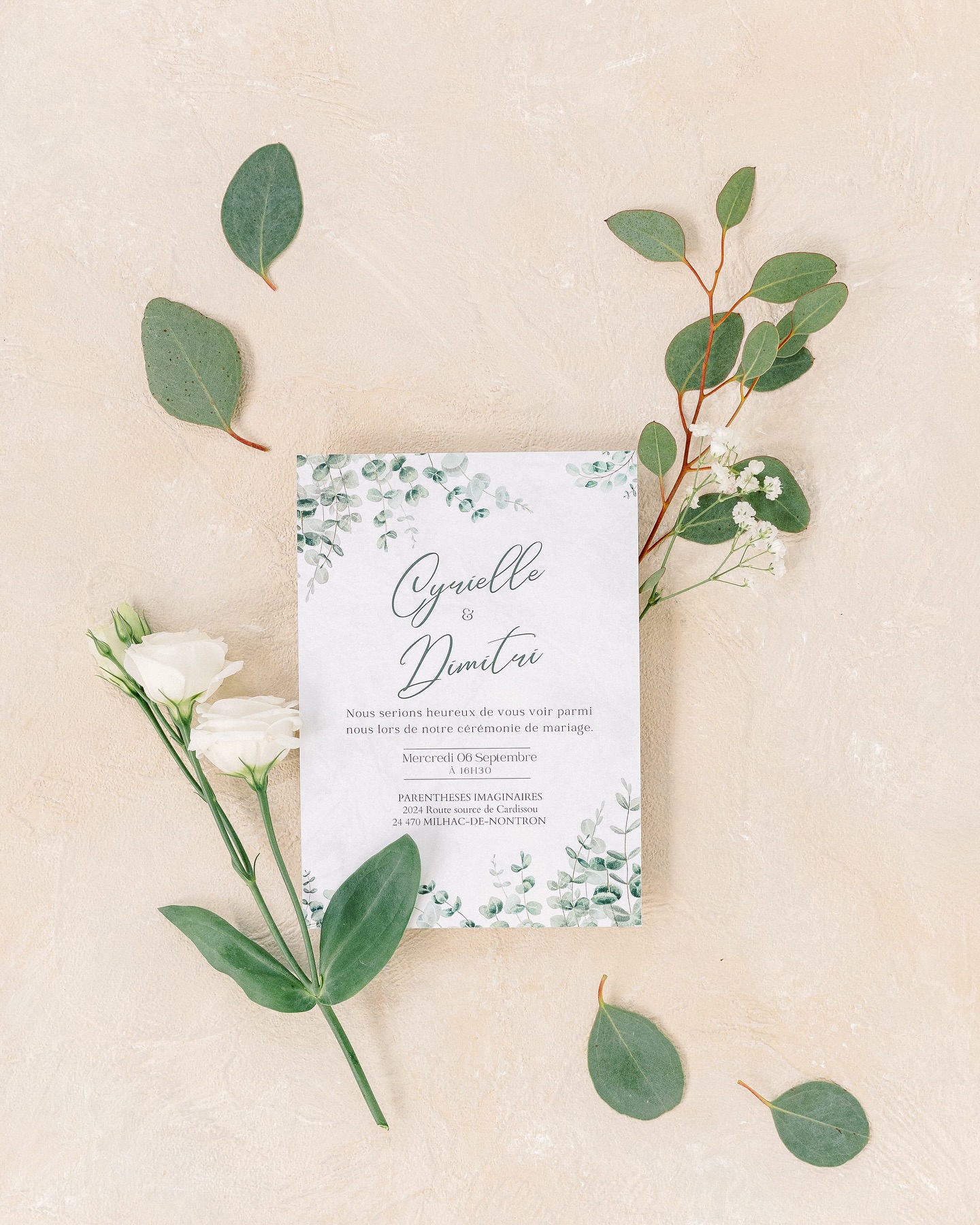 🌿✨ Le Faire-part, c’est le Premier éléments que vous dévoilez à vos convives! Pour les futurs mariés 2024, est ce que vos save the date ont été envoyés ?
Pour toute question sur nos prestations, n’hésitez pas à nous consulter. @hamon.events
Lieu : @parentheses.imaginaires
Organisation : @hamon.events
Vidéaste : @appelezmoimadame_weddingstory
Photographe : @clemencearesu_weddings
Art floral : @estellefleuristefreelance
Mise en beauté : @affinitebeautemelissamagali
Mobilier : @magnolia_evenements
Art de la table : @options_bordeaux
Décoration : @marlenecreation
Bijoux : @sautoiretpoudrier
Robes : @appelez_moi_madame_bergerac
Wedding cake : @cakebaby24100
Boisson : @cloitre_des_cordeliers
#fairepartmariage #savethedate #maries2024 #mariage2024 #wedding2024 #shootinginspiration #inspirationwedding #wedding #frenchweddingplanner #flatlay #bridetobe #gettingmarried #mariage #shooting #bonheur #maries #couple #amour #fleursmariage #bride #groom #brideandgroom #weddingplanner #bouquetmariage #amour #love #organisationmariage #weddingplanner #perigueux #dordogne #sudouest #france