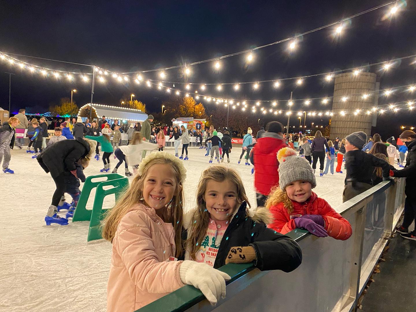 We love our Centennial Buffalos! 🦬
#FUNdraisingonice ☃️