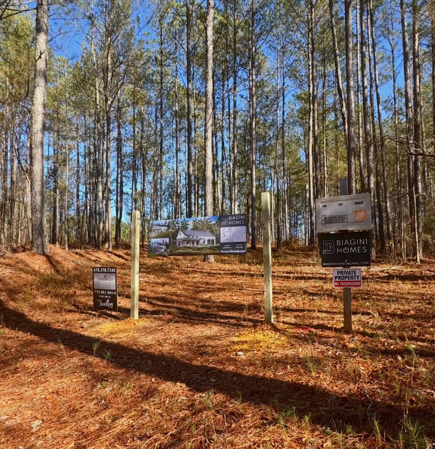 Coming soon... 🪧
•3 acres
•4 bedroom
•2.5 bath
•2230 sqft
•CES school district