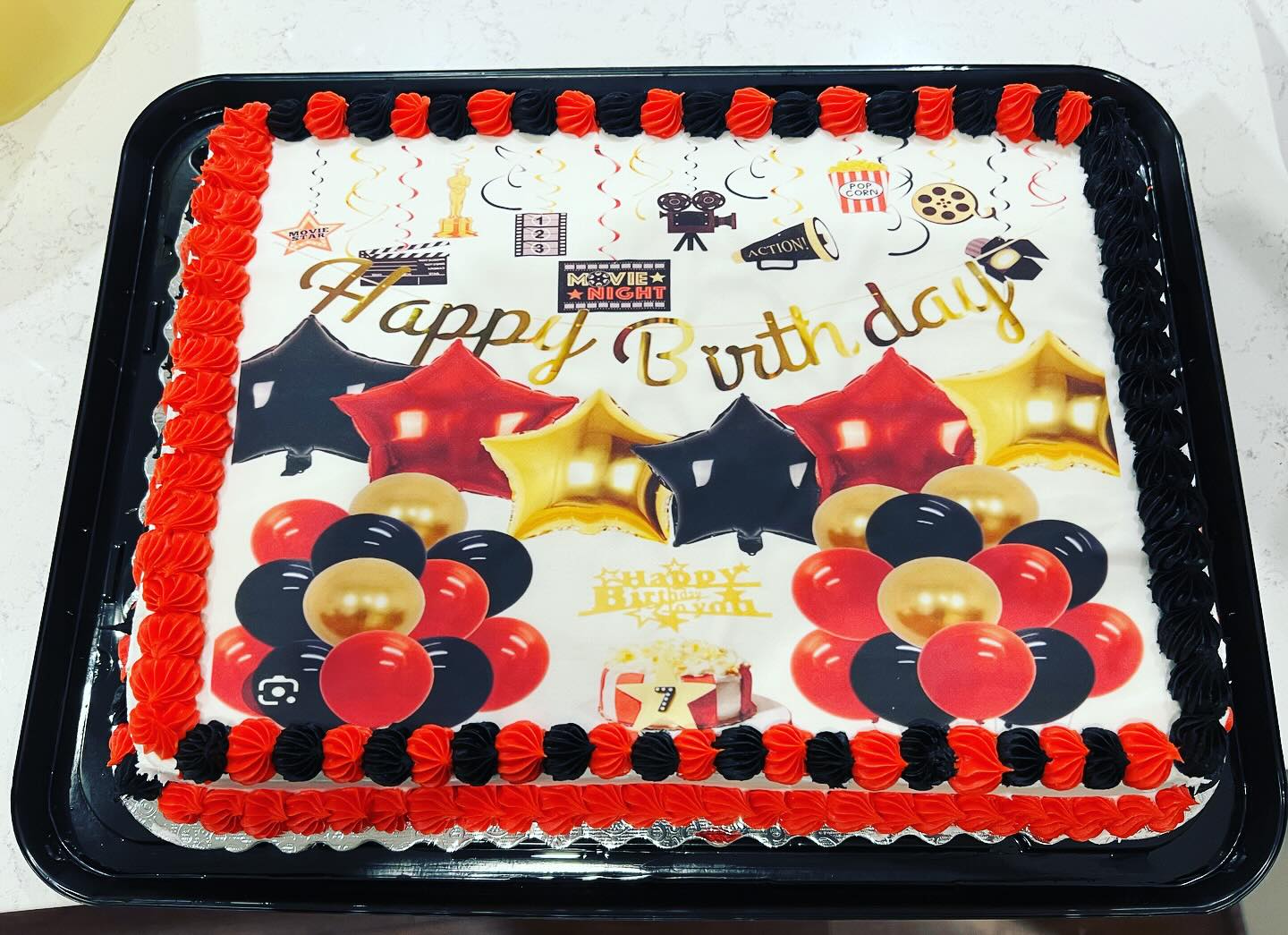 1/4 sheet half chocolate half vanilla Kake, with butter cream icing. Decorated with movie party theme. My daughter cake I did for her birthday. #buythepoundkakes