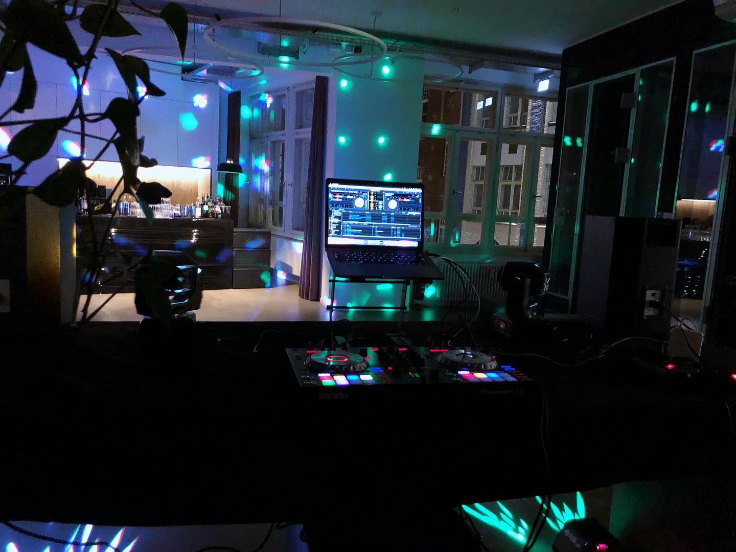 Ready to 🎉 - Corporate Event