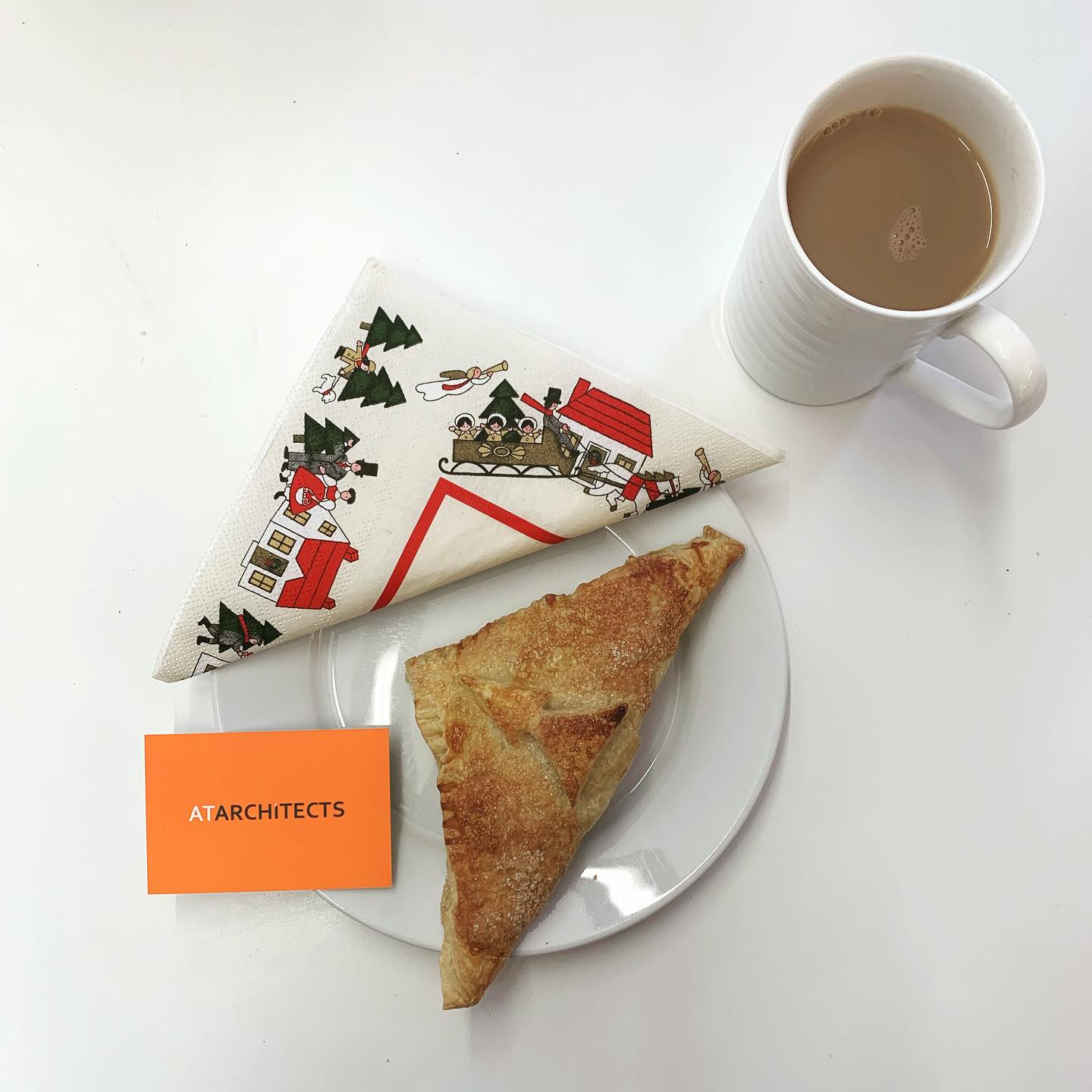 And here we have it, the final instalment of the AT #officebakeoff
This delicious offering is a Kerstappelflappen 🍏🥐
Apple, raisin and Cinnamon… every bite tastes like Christmas!
A fitting end! 🎄
#bake #make #christmas