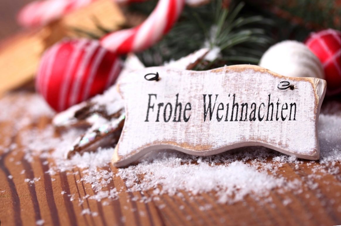 Liebe Gäste und Freunde
Wir wünschen euch schöne Weihnachten🌲
Euer Team Steinhof❤️