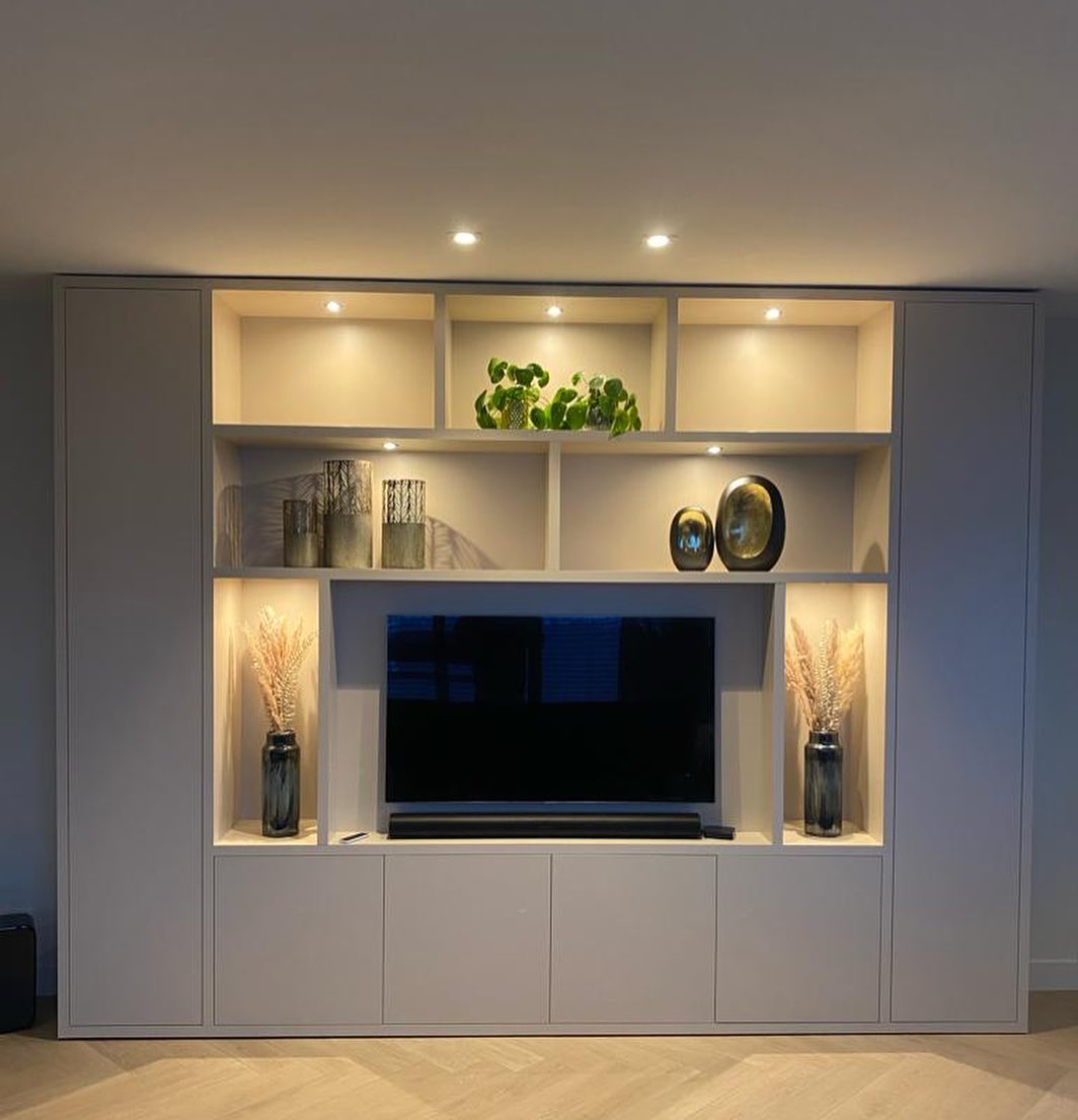 Mooi TV-meubel mogen maken! Top eindresultaat! 🪵⚒️