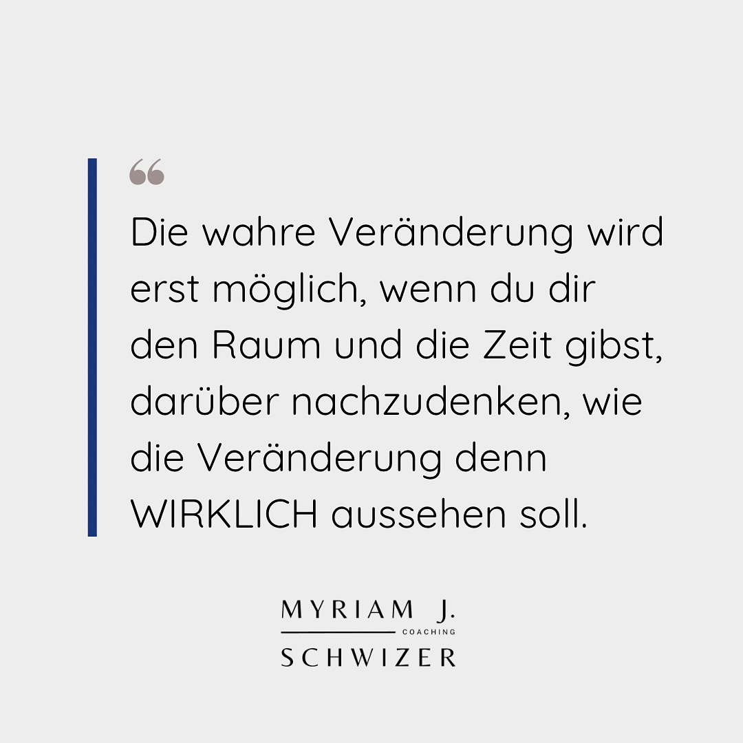 Du erkennst die wiederkehrenden Muster bei dir, kommst an den immer gleichen Typ Mensch heran oder hast dir ein typisches Verhalten angeeignet, dass du loswerden willst? Du nimmst dir fest vor, es zu ändern. Und du weisst, dass du so nicht mehr weitermachen willst / kannst.
Und dann kommt’s beim nächsten, spätestens übernächsten Mal wieder ganu so. Als würde Schema F automatisch ablaufen…
Und mit jeder Schlaufe, jedem #rückschlag ärgerst du dich noch mehr, wirst vielleicht streng zu dir oder verzweifelst fast, weill du dir so sehr wünschst, dass es anders wird - und doch klappt es nicht.
Es könnte daran liegen, dass du noch nicht so genau weisst, wie die Veränderung aussehen soll, oder dass du dich noch blockierst und dich an der Veränderung hinderst.
Dann lade ich dich herzlich auf dein kostenfreies Vorgespräch ein um herauszufinden, was es für dich gerade braucht, um wirklich weiterzukommen. Den Link dazu findest du in der Bio.
Ich freue mich auf dich! Herzlichst, Myriam
•
•
•
#veränderung #veränderungbeginntimkopf #lebedeinleben #persönlichkeitsentwicklung #selbstfindung #selbstverwirklichung #lifecoachzürich #myriamschwizercoaching