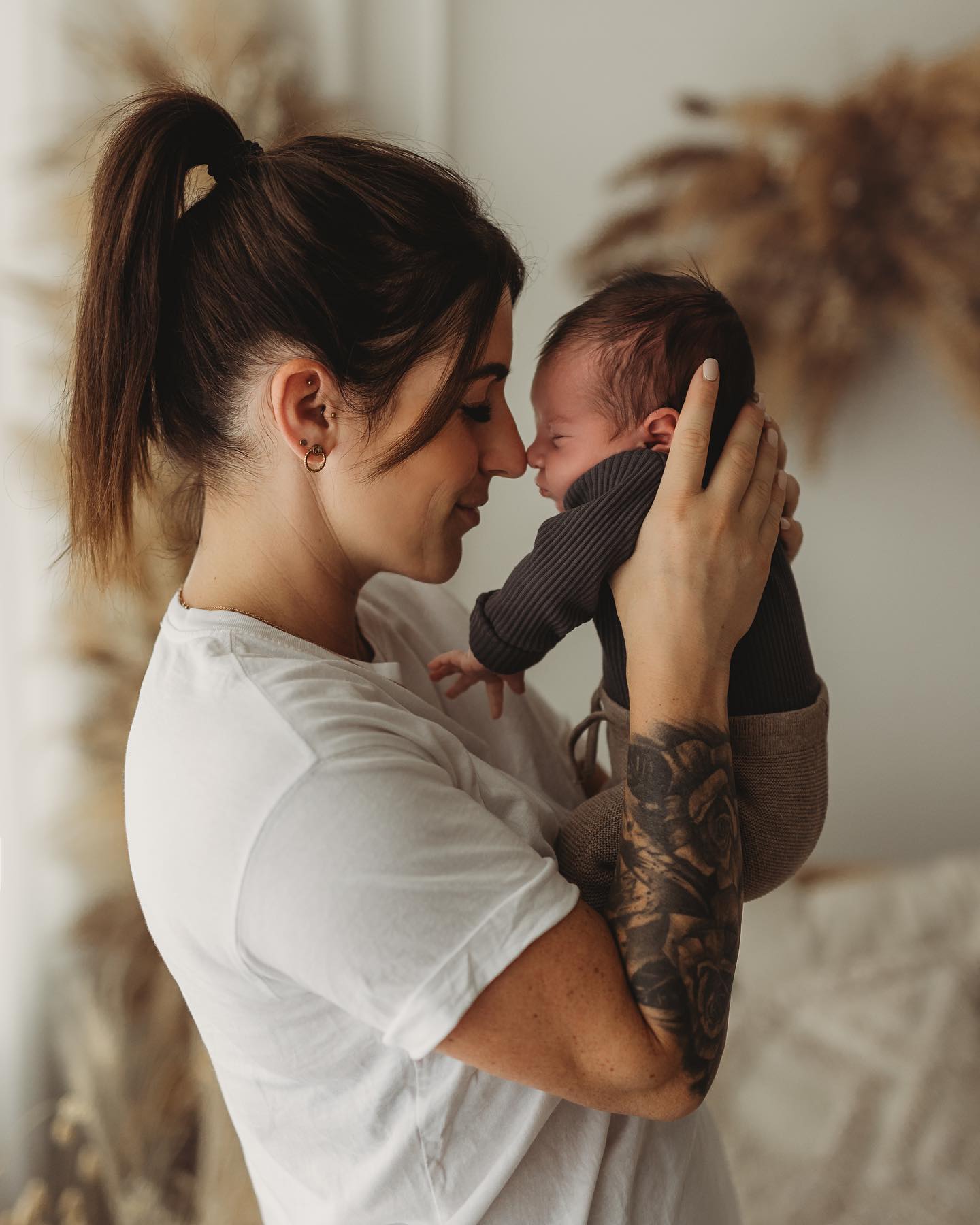 ❤️ Mamas Ein und Alles ❤️
#baby #baby2024 #newborn #neugeborenenfotograf #neugeborenenfotografie #neugeborenenshooting #neugeborenes #hallobaby #bedingungsloseliebe #fotografbochum #bochum #hattingen #herne #essen
