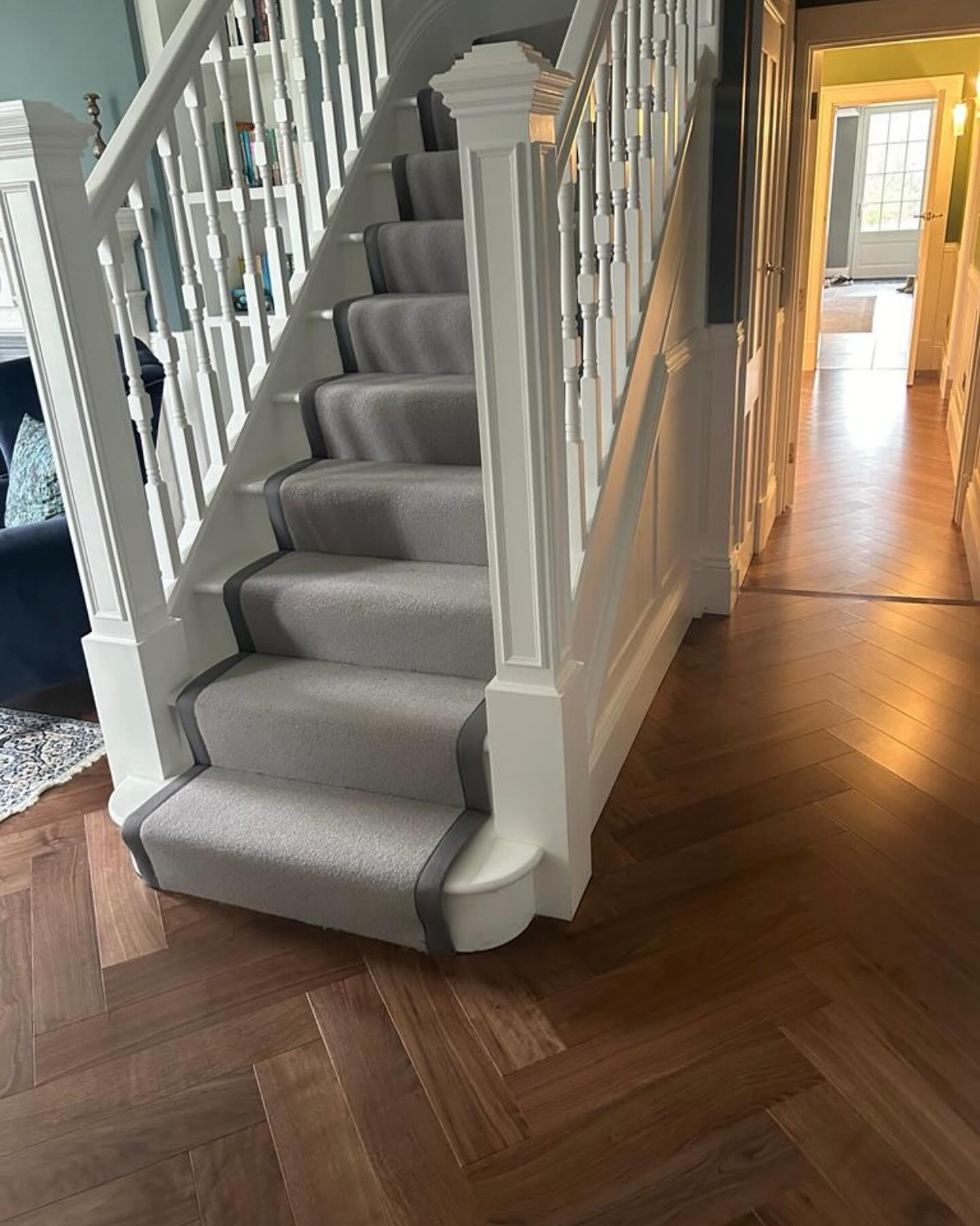 Beautiful Cormar Avebury in Southwick Smoke edged in Cotton Tape and laid as a stair runner in a Hertfordshire home. 100% Pure New Wool, it combines classic good looks with durability and sustainability. We have stock clearance of this carpet in 12 neutral tones. Please get in touch to find out more.
