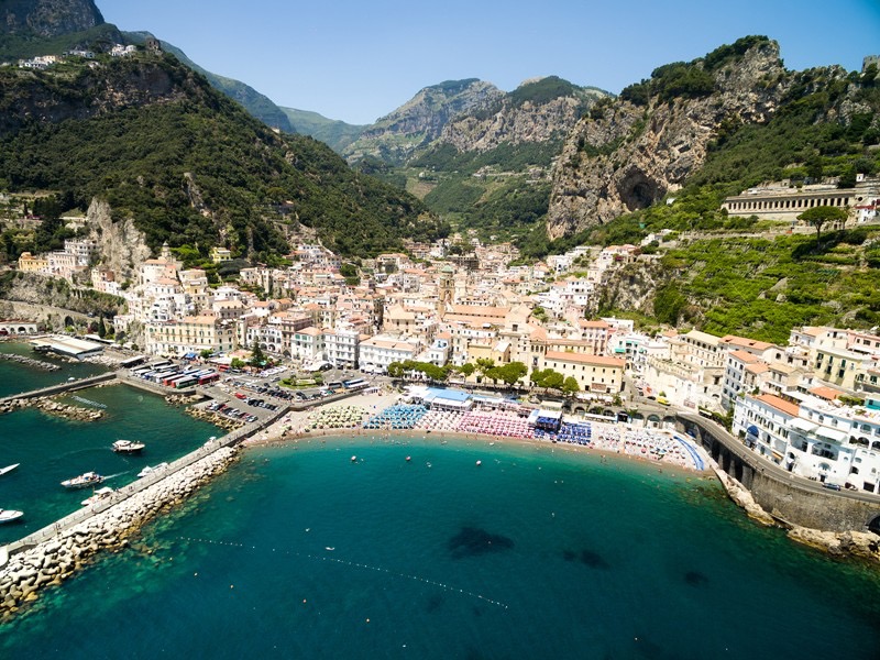 Do you dream of visiting the Amalfi Coast in Italy? Believe me, you are not alone! We can make that happen ya know 😉
Request a quote or book my services today!
#AmalfiCoast #TravelLife #luxurytravel #travelagent #dallastravelagent #blacktravelagent #travelplanner #travelwithkenh