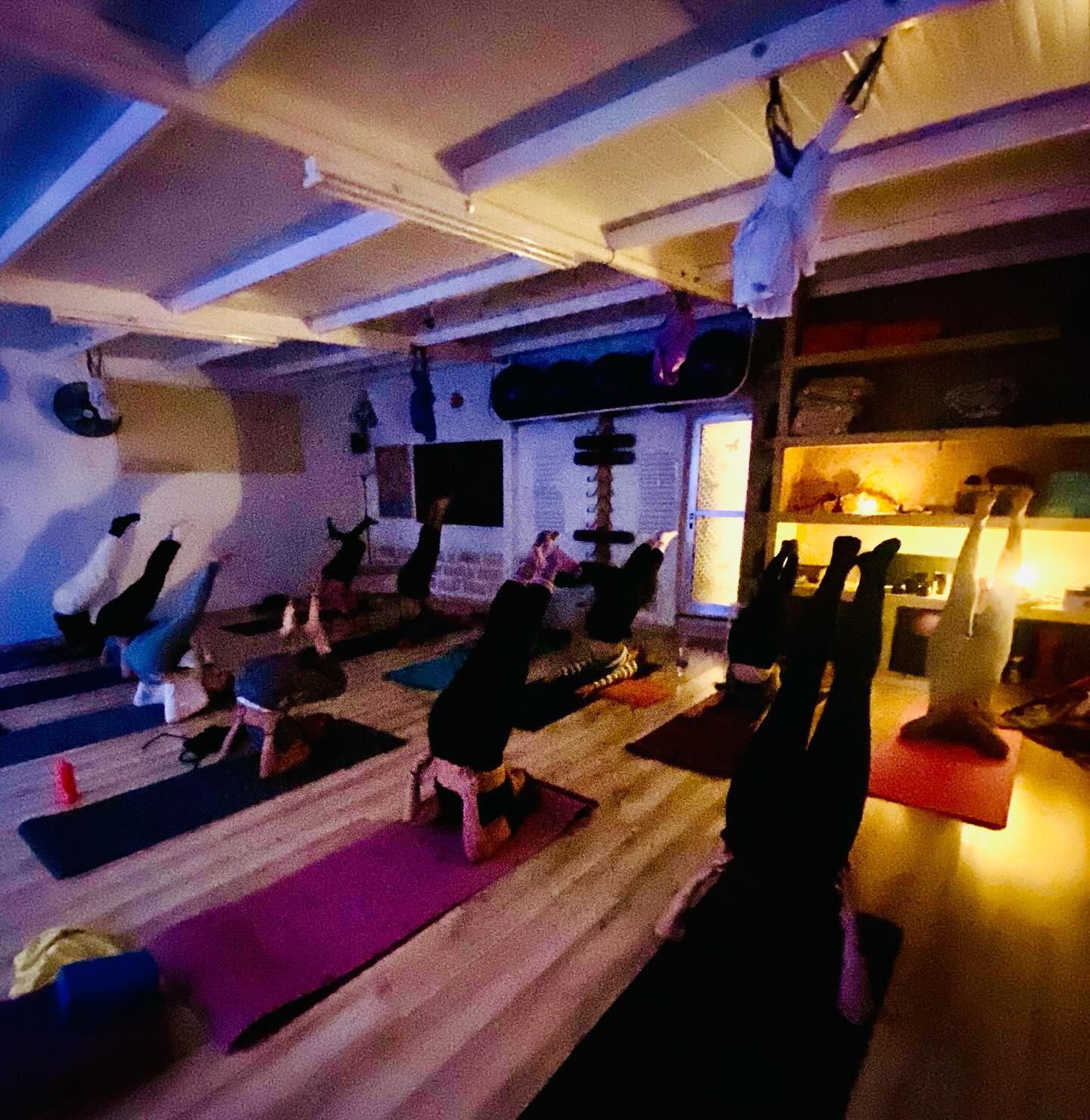 Thursday class is 90 minutes of mindfulness, yoga and meditation under a weekly theme that draws attention to our inner self, life and changes we want to bring to improve our wellbeing. Join us each at 7pm! Message to pre book your spot.
#limassol #hollisticcoaching #mindfulness #yogacyprus #yogalimassol