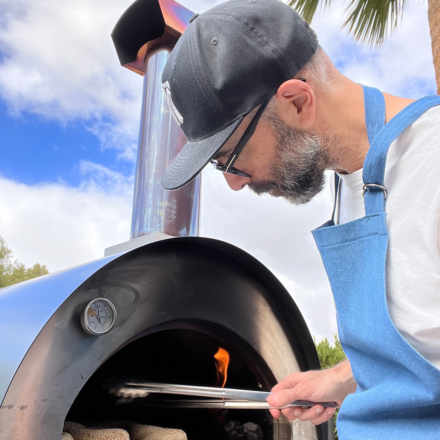 🥯 🔥 Getting ready to bagel…. Get your pre-orders in for Friday Udall @heirloomfm pickup!
🔗 link in bio.
#bagelbliss #tucsonfoodie #tucsonlocal #supportlocal #tucson #mtlbagelsftw