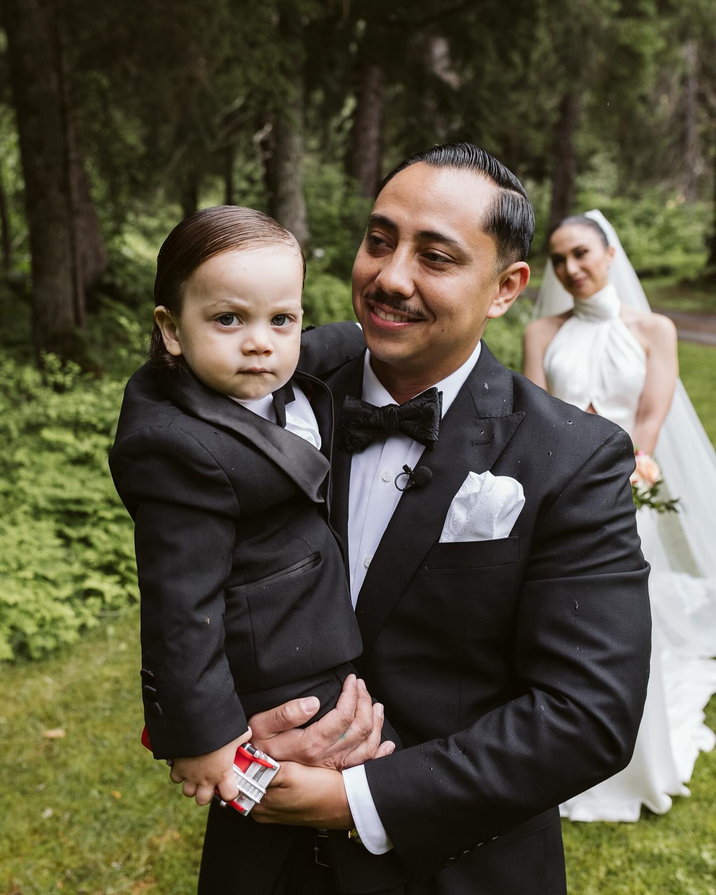 And suddenly…he didn’t care about firetrucks anymore.
•
Morgan & Kashiro | elopement
•
#alaskawedding #alaskaweddingphotographer #wedding #weddingphotography #elopement #alaskaelopement #elopementphotography