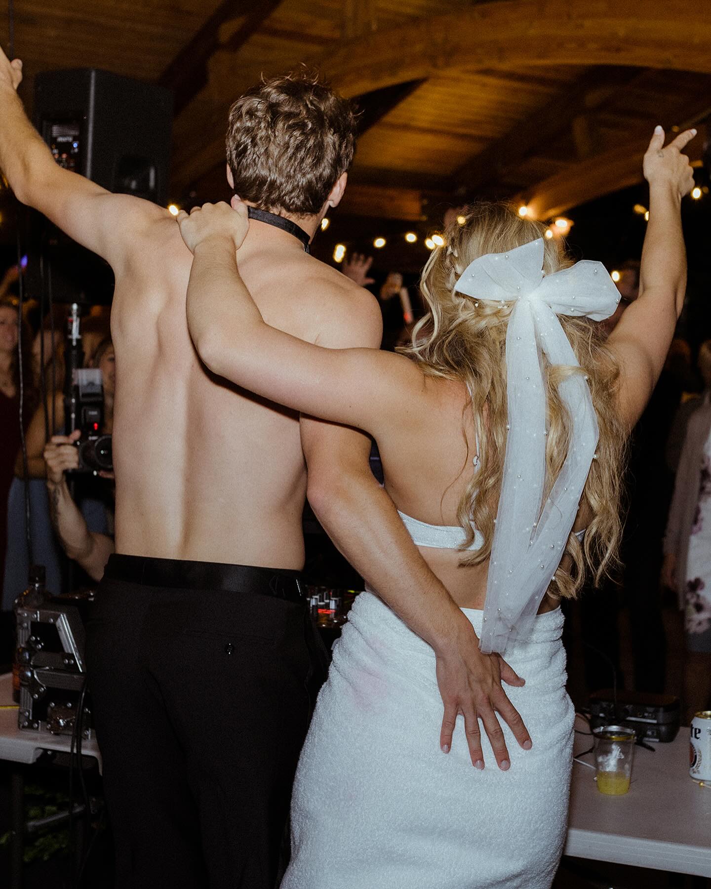 Bailey + Casey | pursuit of happiness
•
#alaskawedding #alaskaweddingphotographer #wedding #weddingphotography