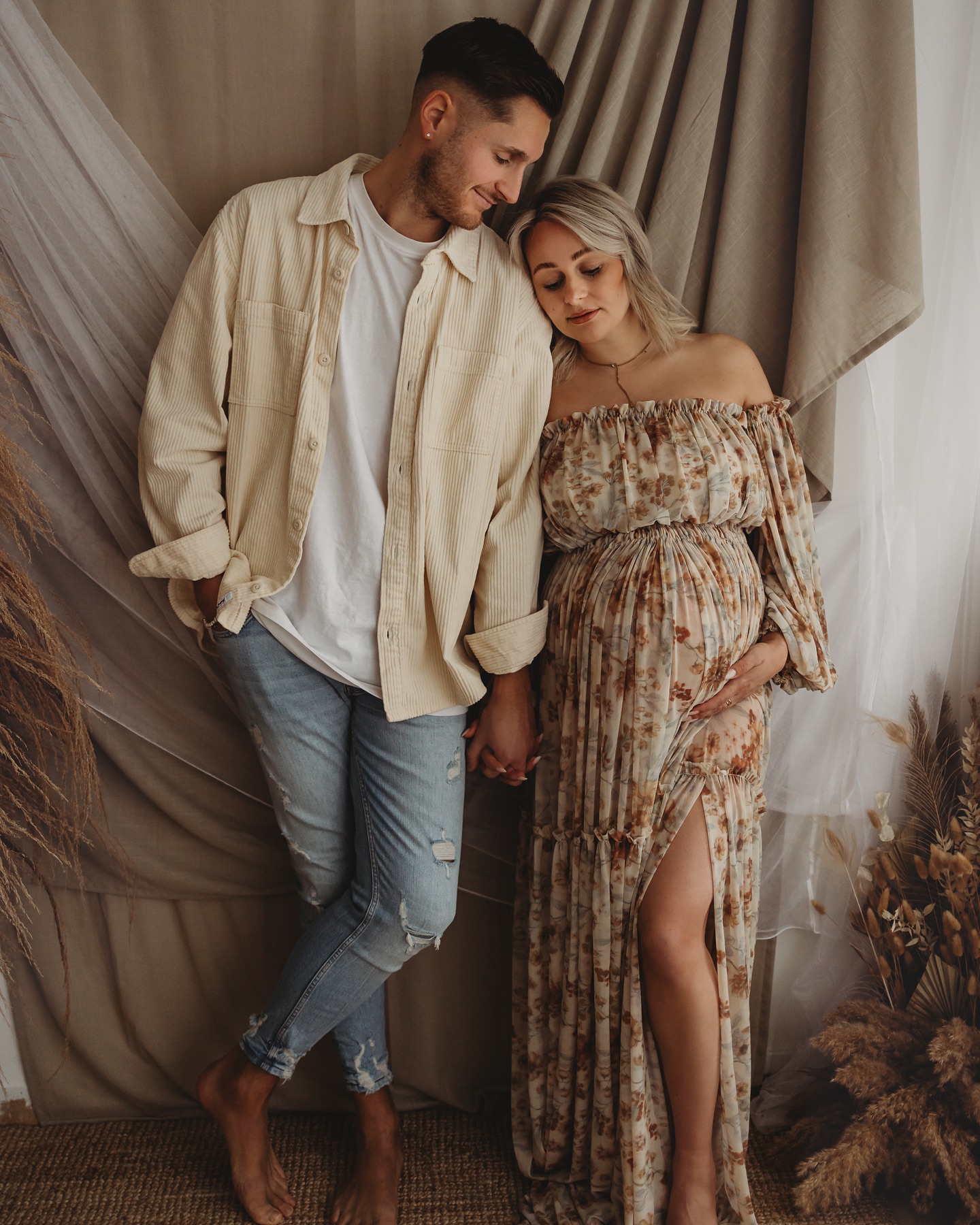 Möchtet ihr ein Babybauchshooting bei mir buchen, wäre es super, wenn ihr euch so früh wie möglich meldet.
Bitte auch per Email über die Homepage.
Aktuell erreichen mich wieder viele Anfragen über sämtliche Messenger. Da geht leider viel unter bzw vergesse auch mal zu antworten.
Bitte schreibt mir daher eine Email, schaut euch vorher auch meine Preise auf der Homepage an (stehen ganz offen in der Preisliste), damit diese Fragen schon mal für euch beantwortet sind.
#babybauch #babybauchshooting #babybauchfotos #schwanger #schwangerschaft #schwangerschaftsfotografie #liebeimbauch❤️ #familie #familienleben #baby2024 #bochum #nrw