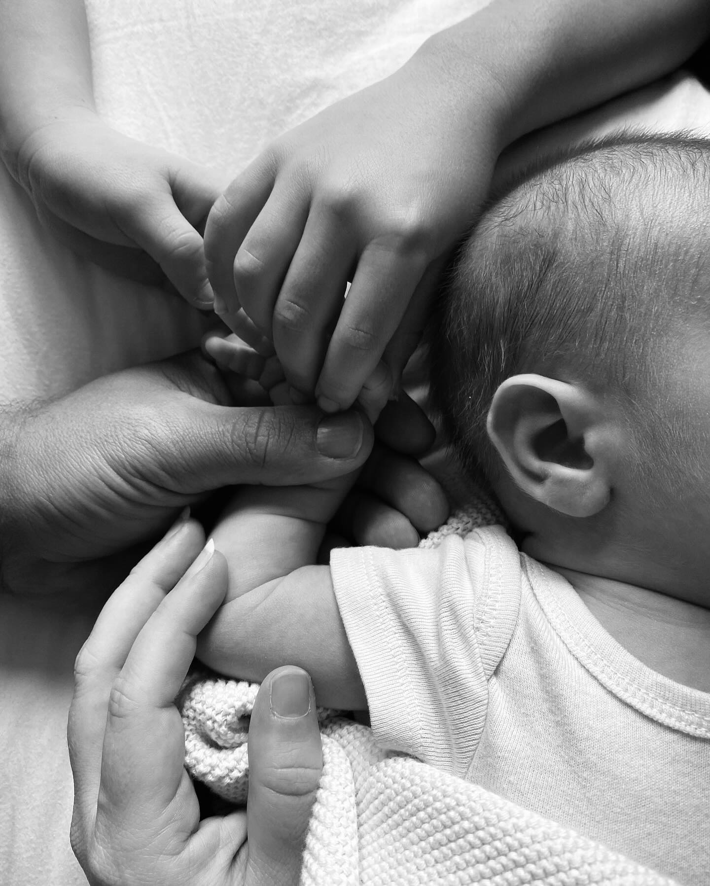 Heβs here and we are all soaking up this time together π§Έπ€πΆπΌπ« Our sweet Caio Liam Barbosa was born on 2/23 weighing 8lbs. 6oz and 21β long.