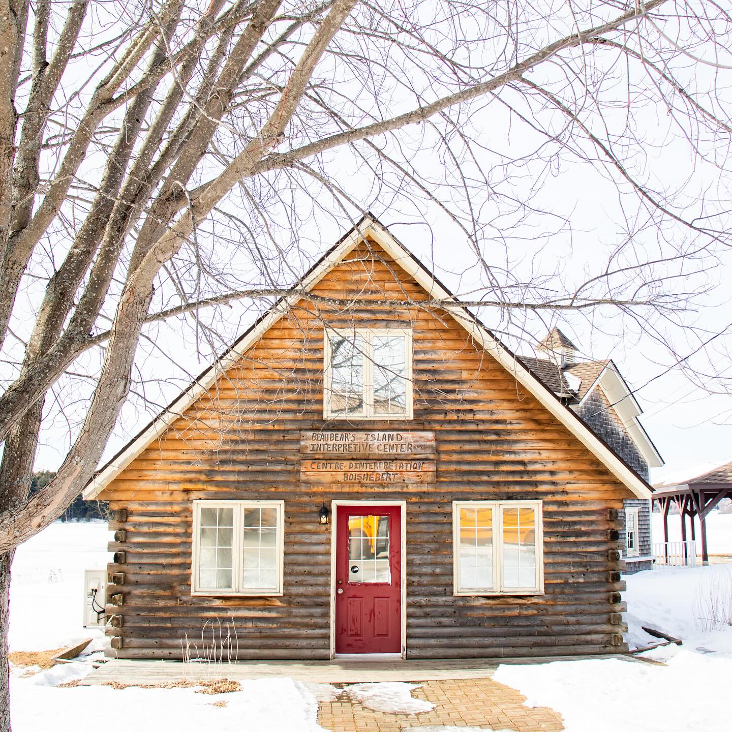 Isn’t winter gorgeous? Counting down the days until our Sugar Bush! 🍁
