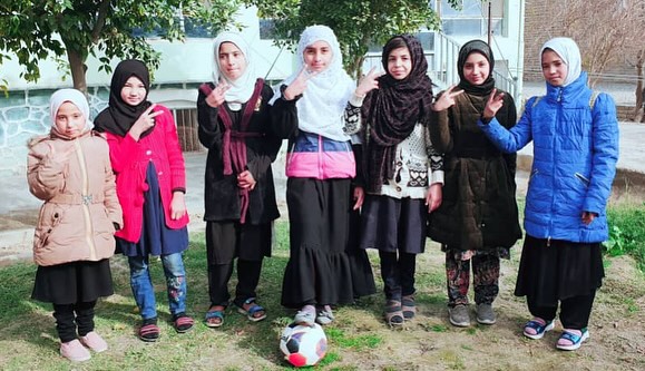 It brings me tears of joy when I see girls of Bibi Latifa’s school in Kandahar Afghanistan playing ball, laughing, getting exercise and having fun during this very difficult time that older girls are not allowed to go to school for further education
On this #internationalwomensday @sharedhumanityusa reaffirms our commitment to providing education for the girls of Afghanistan #letafghangirlslearn