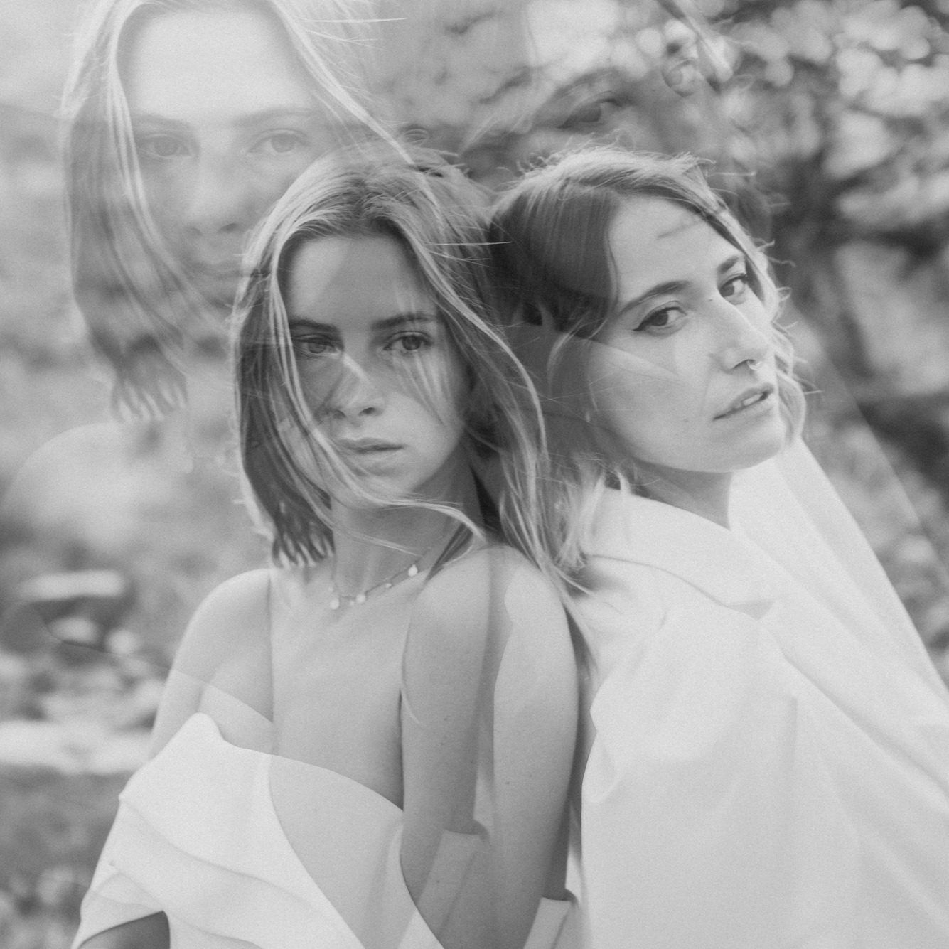 Die Wedding Season steht vor der Tür, also gibts hier auch wieder ein bisschen Wedding Content für euch.
Ihr seid noch auf der Suche nach einer Fotografin, steht auf eine lockere und entspannte Atmosphäre und ungezwungene, ungestellte Fotos? Dann seid ihr hier auf jeden Fall richtig!
Ihr heiratet im Ausland, groß oder ganz intim im kleinen Kreis, ich begleite euch auch gerne rund um den Globus 🌎
Für dieses und nächstes Jahr gibts noch freie Slots, auch kurzfristig, vielleicht passt es ja noch ✨
Schreibt mir gerne eine Mail oder über das Kontaktformular auf meiner Website 💌
Ich freu mich auf euch!
#weddingseason #wedding #weddingday #weddingphotography #weddingphotographer #destinationwedding #elopement #elopementwedding