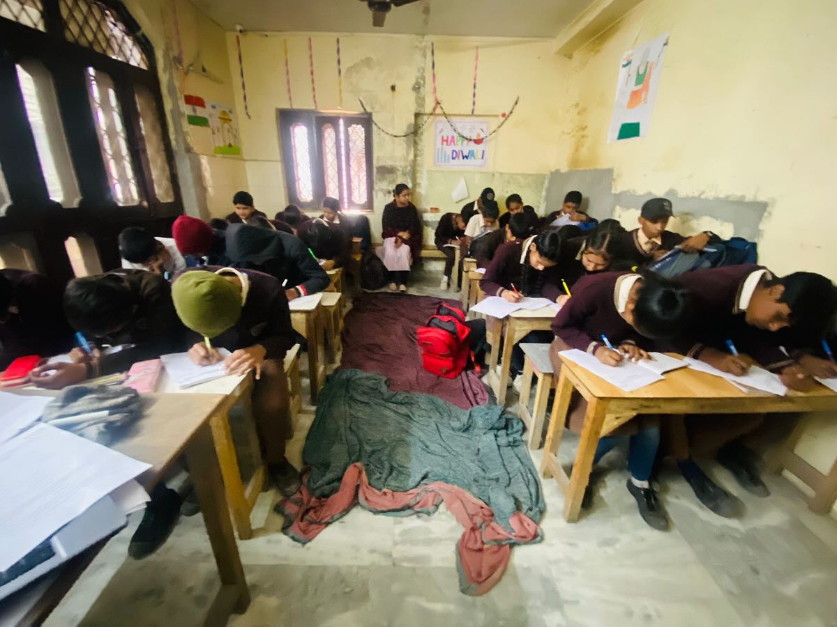 We’re thrilled to announce the launch of Foodshaala’s Food Funda Program at Siddharth International School!
Designed to revolutionize nutrition education in schools, this program aims to instill a lifelong love for healthy eating among students. Through engaging activities, interactive workshops, and delicious tastings, we’re on a mission to empower the next generation with the knowledge and skills to make nutritious choices. With childhood obesity and diet-related diseases on the rise, there’s never been a more critical time to prioritize healthy habits. Join us as we embark on this journey to cultivate a community of nutrition-conscious minds, one bite at a time!
#Foodshaala #HealthyEating #FoodFunda #NutritionEducation