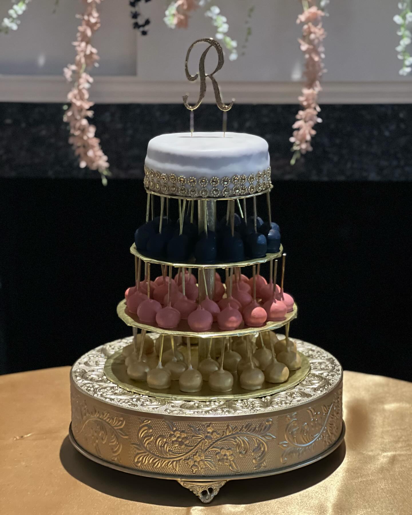 Wedding Kake pops chocolate Kake, decorated Navy, Coral, and Gold!! Thank you @mbaugust @mrdistinguishedgee for allowing me to take care of you on your special day!!! Congrats!!!