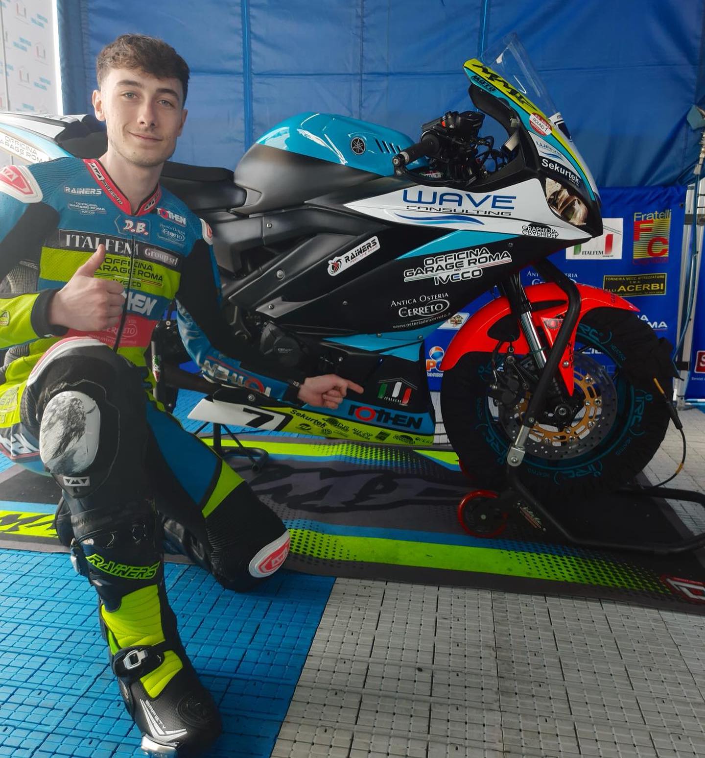 ITALFEM Group Srl official sponsor 🏁
Siamo entusiasti di condividere con voi la nuova sponsorship della ITALFEM Group Srl per Davide Bollani, giovane pilota di moto da velocità, che da domani gareggerà per il Campionato Italiano Velocità 2024
Auguriamo a Davide Buona fortuna 🏍️💪🍀
#officialsponsor#italfemgroup#DavideBollani#CIV#moto#campionato#moto300#campionatoitalianovelocità#instagood#instavibes#MisanoAdriatico#sport#instafollowers#instadaily#instalikes