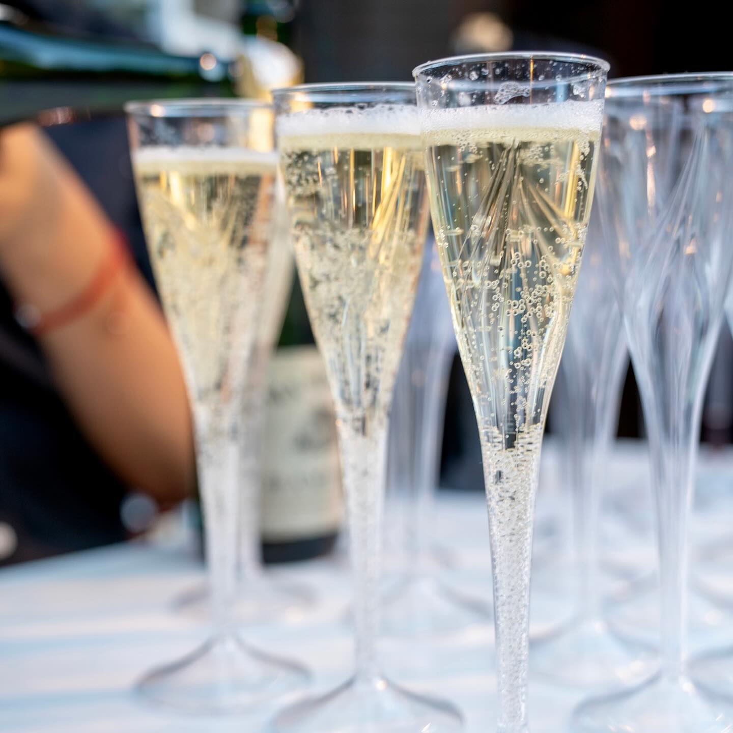 Raise a glass to Kulinary delights ๐ฅ Our catering services are here to guide you every step of the way! Link in bio to learn more about us ๐ค