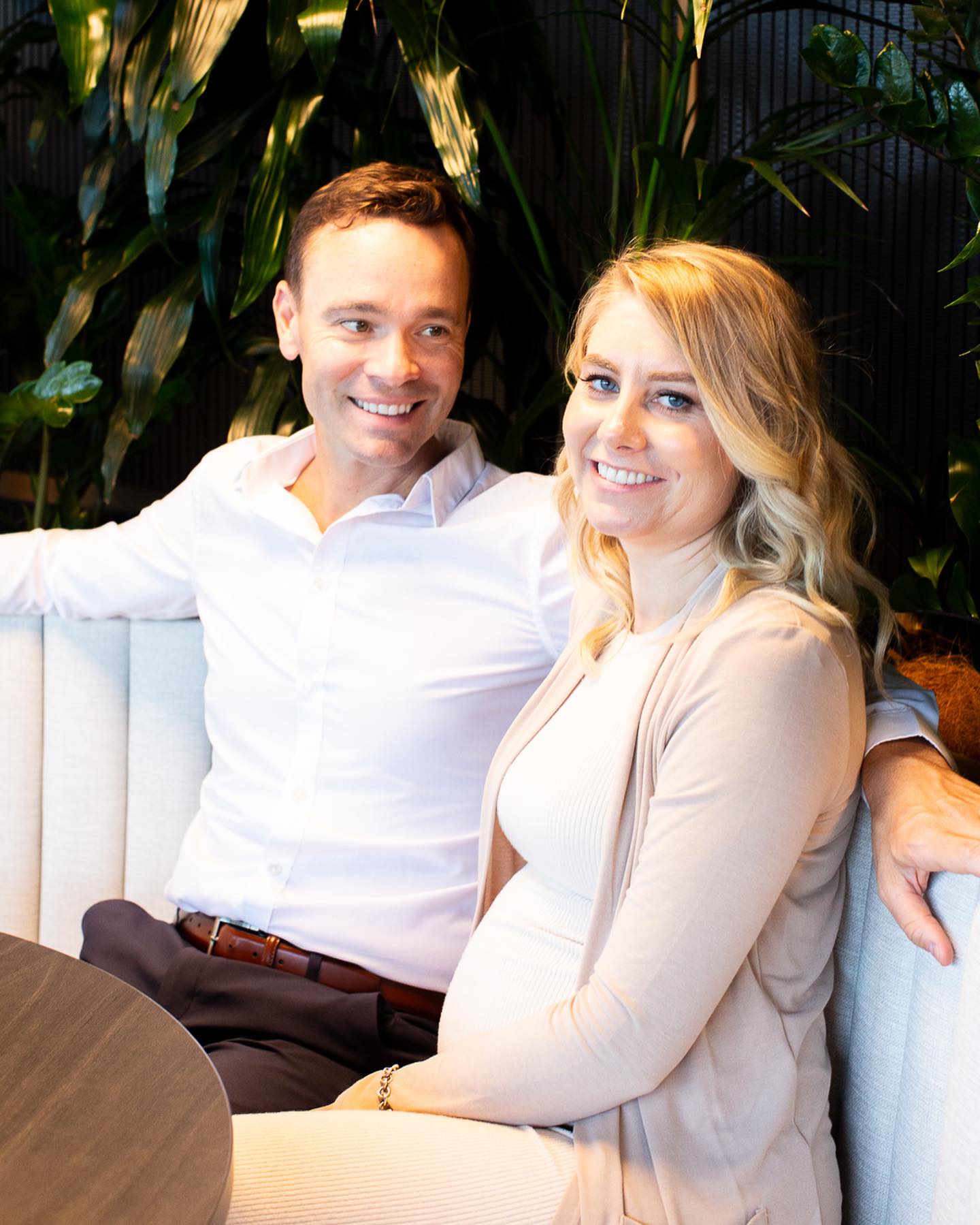A few photos of the @cake__tm team in action at @cirquespaces 💕 CAKE really are a one-of-a-kind… connecting businesses with skilled stay-at-home parents for project based work.
I was amazed to discover a company that not only supports work and family life balance but honours that as their driving force and mission. To see it in action is another thing altogether 👏🏼
Thank you to Kelly and the team for having me in to capture the essence of CAKE - caring, committed and community driven.
#brisbanebusiness #brisbanebrandingphotographer #brisbanemarketing #brisbanephotographer #brisbanecommunity #brisbanebusinesswomen