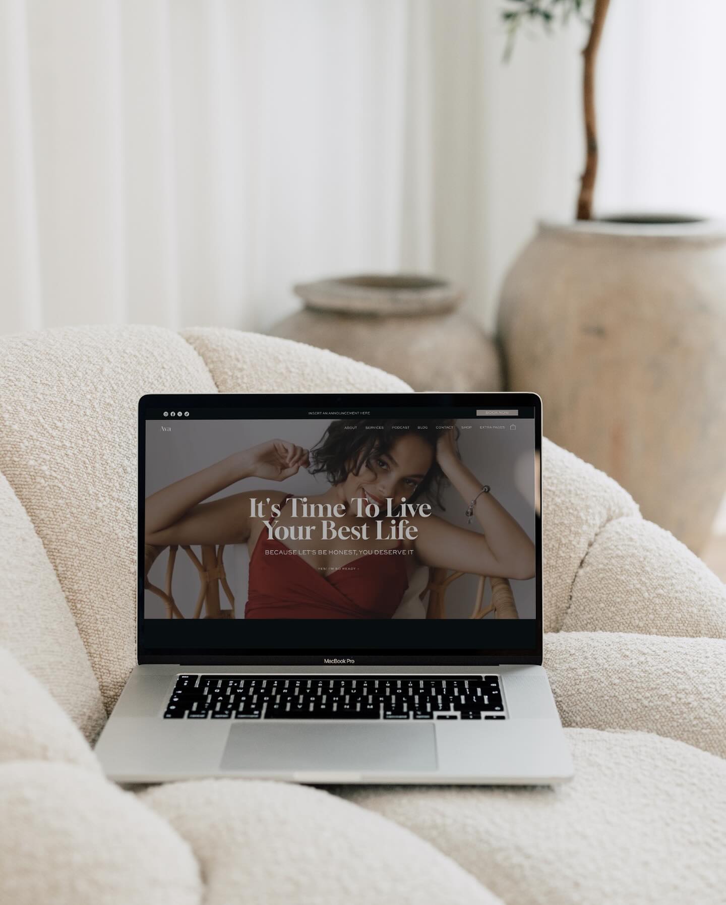 I’m super excited to give yall a sneak peek into the newest Wix website template to the collection. She’s so luxurious with a hint of romance and perfect for any service based business.
I’ve noticed my DIY’ers needing more from Wix website templates, so I set out to do just that with Ava. She will come equipped with sales pages, a podcast page, Wix bookings already integrated for you, coming soon, opt in, and ig links pages, and so much more. Literally, all you’ll have to do is edit the text and pics to fit your brand and she will take care of the rest - and grow with you as your business grows.
Swipe to get the vibes. If you want to know when she’ll be released, click the link in my bio and you’ll know what to do 🤎 #itsmondaysmuse
#wixwebsitedesign #diywebsite #websitetemplate #webdesign