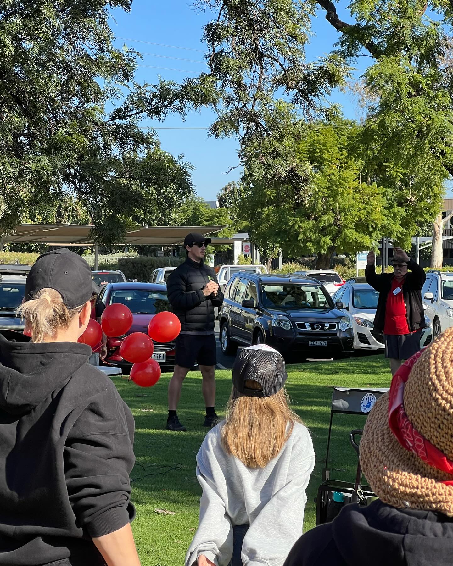 ✨Parkinson’s Awareness Month✨
We were proud to once again be involved in Mildura’s Slow Walk for Parkinson’s over the weekend, hosted by the Mildura Parkinson’s Support Group.
Ready to hit the pavement, 120 people met at Henderson Park Sunday morning where our Accredited Exercise Physiologist Alex led the warm-up before the crowd set off for Jaycee Park to raise awareness for Parkinson’s Disease.🚶🏻♂️➡️
It’s estimated more than 200,000 Australians and 57,000 Victorians are living with Parkinson’s today. The condition affects everyone differently and while there is no known cure, research has shown regular exercise can improve some symptoms of the disease.
If you or someone you know has recently been diagnosed or is living with Parkinson’s Disease, contact our clinic to learn more about how our team of Accredited Exercise Physiologist’s can help you to manage your condition.
.
.
.
#exercisephysiology #exerciseismedicine #parkinsonsdisease #parkinsonsawareness #fightparkinsons #awalkinthepark