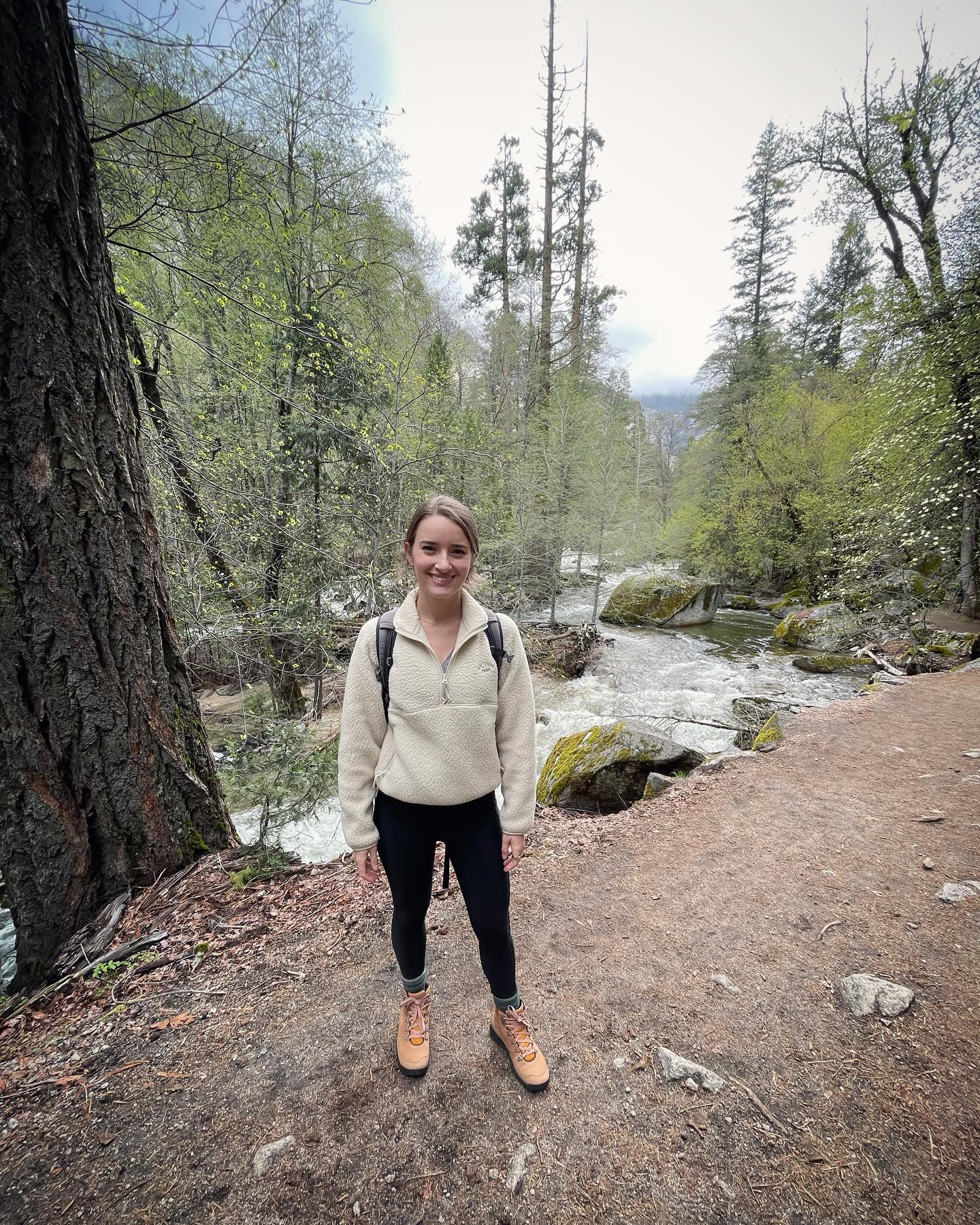 Getting out in nature and hiking is not only one of my favorite forms of exercise, but also really helps me relax and let go of a lot of stress, which is something I have been trying to prioritize lately. I am currently spending a few days in @yosemitenps and have been blown away by how gorgeous it is!!
These pictures were from the trail to Mirror Lake, which was a nice and easy trail to get us started (so of course I had to do a little yoga along the way 😜) and had some incredible views! We got to the lake a little late and it was super cloudy, so the water wasn’t very reflective, but I hear early morning is the best time to go to see Half Dome reflected in the water in case anyone wants to plan a trip!
Stay tuned for more pics because the hike we went on yesterday was even more incredible and possibly the most beautiful hike I have ever been on!!
#myhealthfullife #RD #RDN #RegisteredDietitian #health #healthy #healthyfood #healthylifestyle #food #foodie #nutrition #eatclean #foodblogger #lifestyleblogger #blogger #blog #foodinspiration #healthinspiration #hiking #outdoors #yosemite #mirrorlakeyosemite #nationalparks