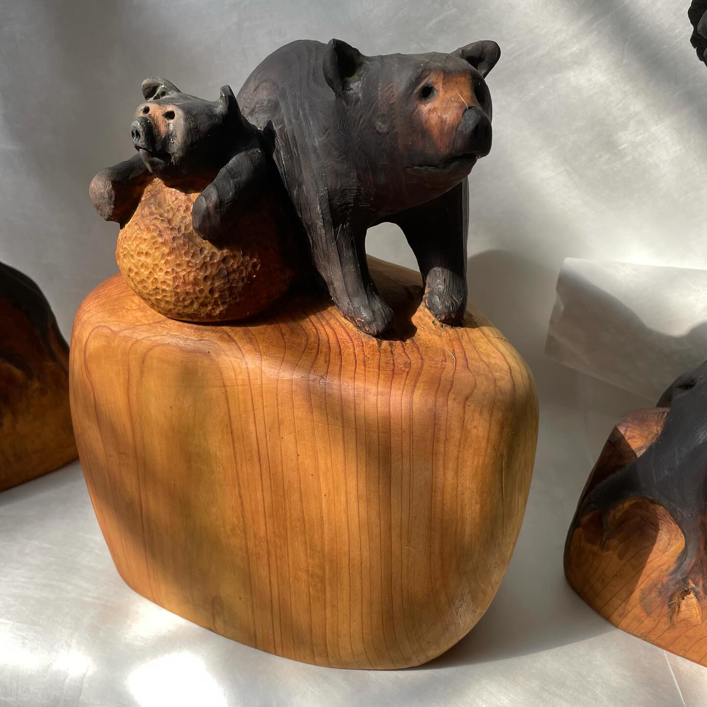New cedar carving of sow mom and cub. 10” wide, 12” tall, 8” deep. Price is $450.
@jessetoso @tosowoodgallery
