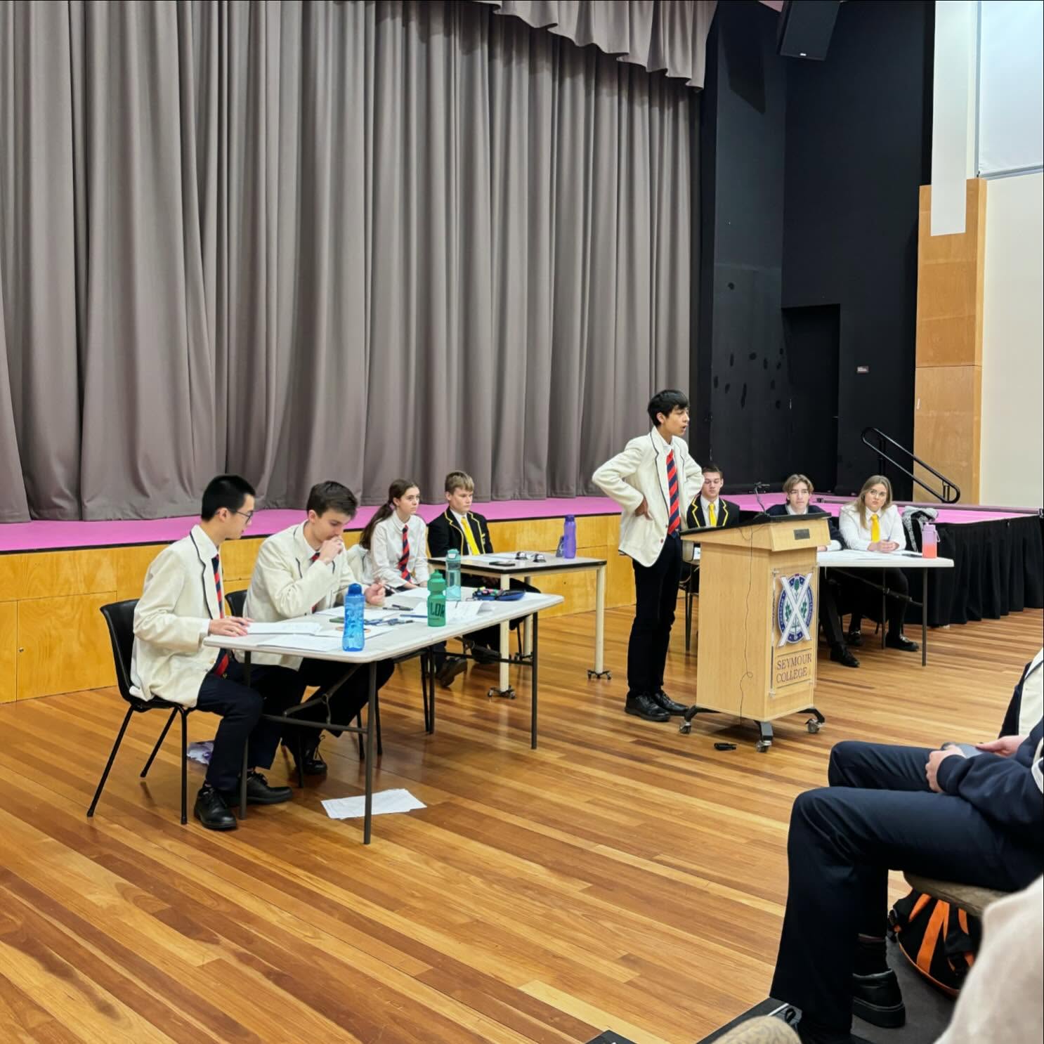 Day 4 saw the Piping Shrikes give an excellent performance against WA, narrowly losing in a split decision.
The team then had a well-deserved afternoon off, where they enjoyed some time at TreeClimb!
💙❤️🤍