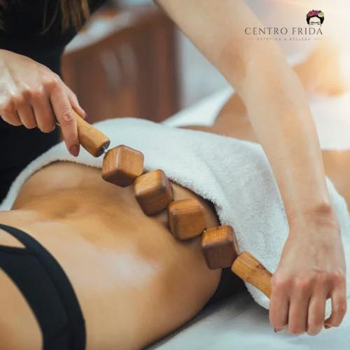 El rodillo de cubos de Maderoterapia es una herramienta diseñada para realizar masajes específicos del cuerpo. Al utilizarlo en las piernas y los glúteos se promueve la circulación sanguínea lo cual puede ayudar a reducir la retención de líquidos y la apariencia de la celulitis. Además de una mejor circulación, proporcionando nutrientes esenciales a los tejidos y ayuda a eliminar toxinas.
¡Tonifica y modela tu cuerpo en Centro Frida! 💪🏻
Centro Frida 🌸🌺🌼
Estética & Belleza
Whatsaap 📲624252194
••••••••••••••••••••••••
#plasmapenmadrid #dermapenmadrid #esteticamadrid #maderoterapiamadrid