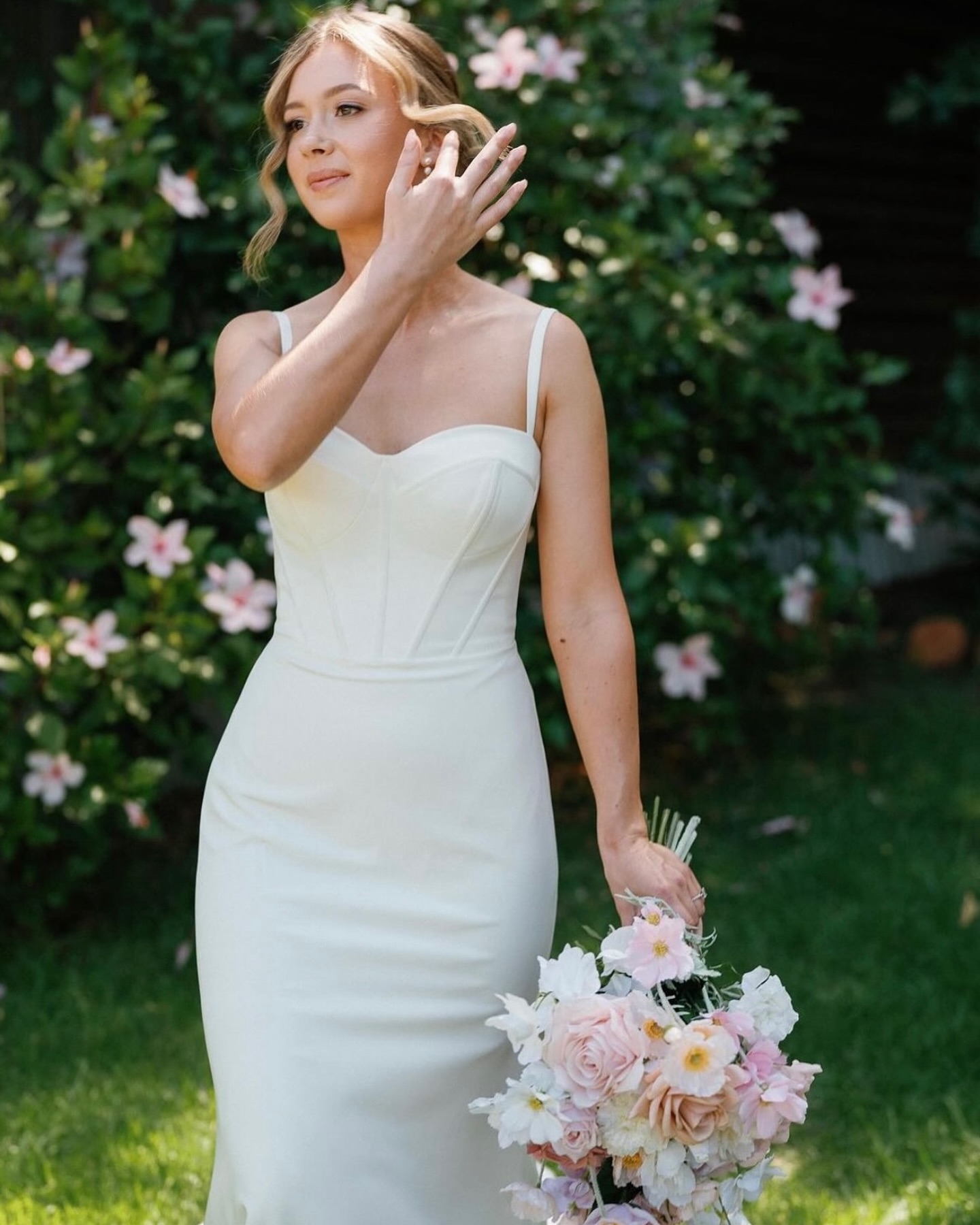 MONIQUE 🕊️
Vendors
Photographer @__thelovediaries
Hair @hairby.ellagrace
Dress @luvbridal
#perthmakeupartist #perthbridalmakeupartist #perthweddingmakeupartist #weddingmakeupartist #destinationbridalmakeupartist #bridalmakeupartist #naturalweddingmakeup #naturalbridalmakeup