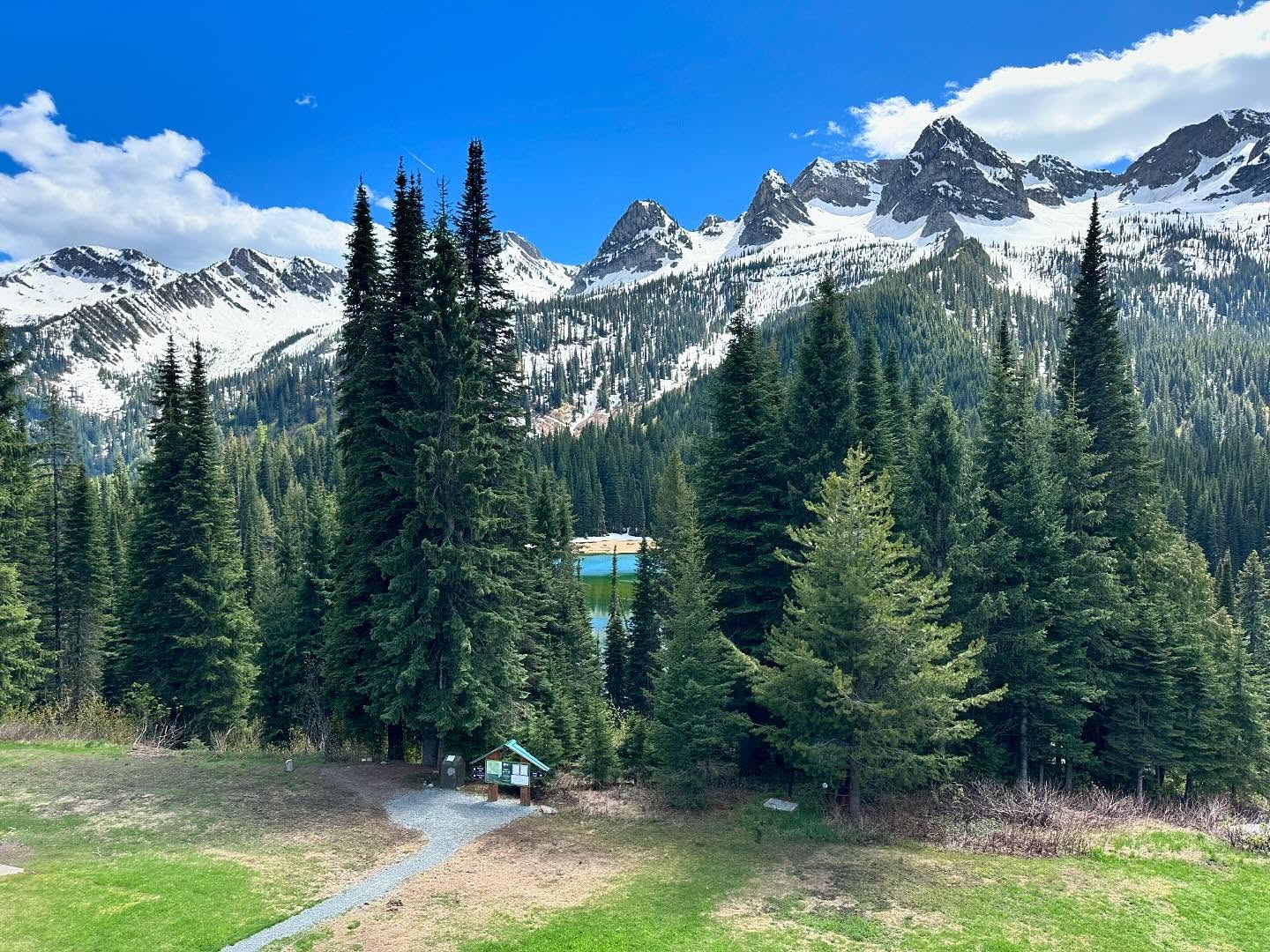 Working hard today, but the views are worth it! #yyc #yycconcrete #yycsmallbusiness #yycsmallbiz #yyclocal #concrete