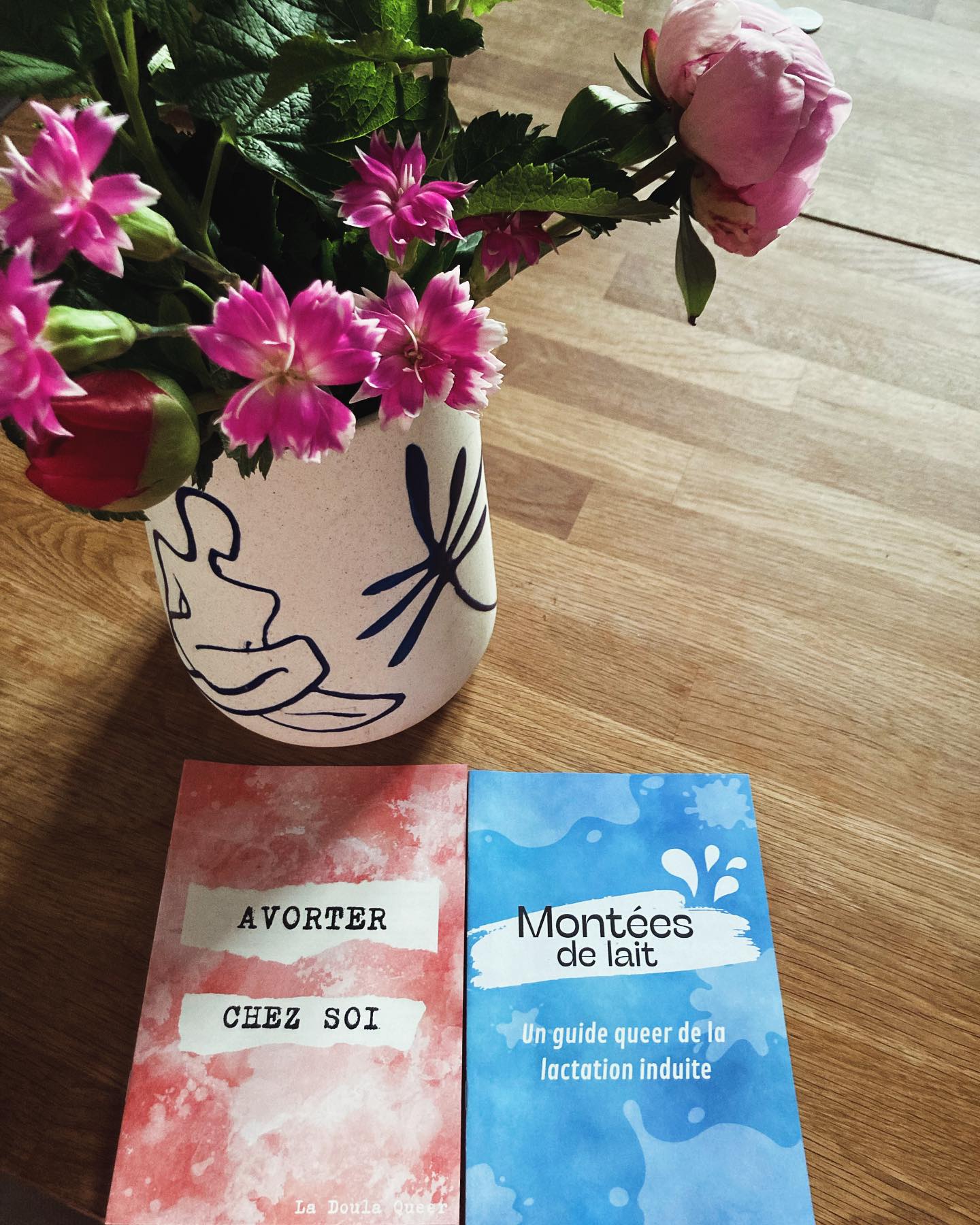 Merci amour !! Tout à fait ce dont je rêvais 😉
Grande flambée d’amour dans mon cœur pour les moments où l’on trouve comment dire non pour respecter ses limites #avortement
Et pour toutes les parentalités engagées et investies d’amour ! #queerparents
merci @ladoulaqueer d’écrire et publier ces “must have”!!!