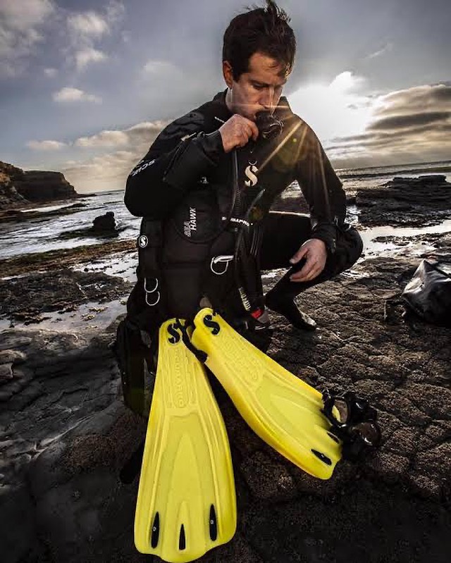 Now in stock! @scubapro Go Sport Fins in Yellow!
Get yours today!
#scubadivingindia #scubadiving #scubagear #india #divgear #scubapro #divingfins #fins #scuba #brightyellowfins #divinglife #diver #forthediver #deepdownyouwantthebest