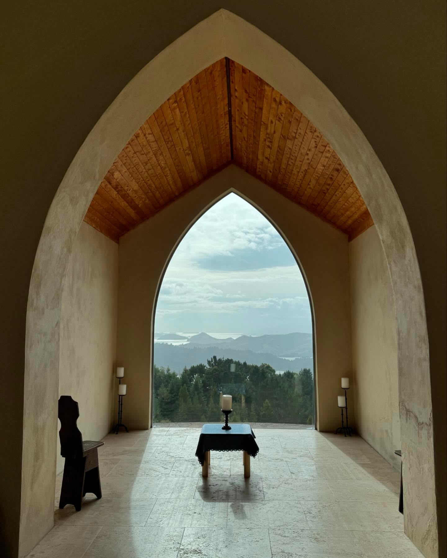 Mana 🧘🏽🍃
#retreat #mana #manaretreat #meditation #nz #coromandel #music #healing #autumn #yoga #buddha #buddhism #sanctuary #retreats #meditate #meditations #connection #reset #recharge #mood #explore #discover #mahayana #mahayanabuddhism #samadi #yogi #aotearoa #wholesome #rustic #authentic