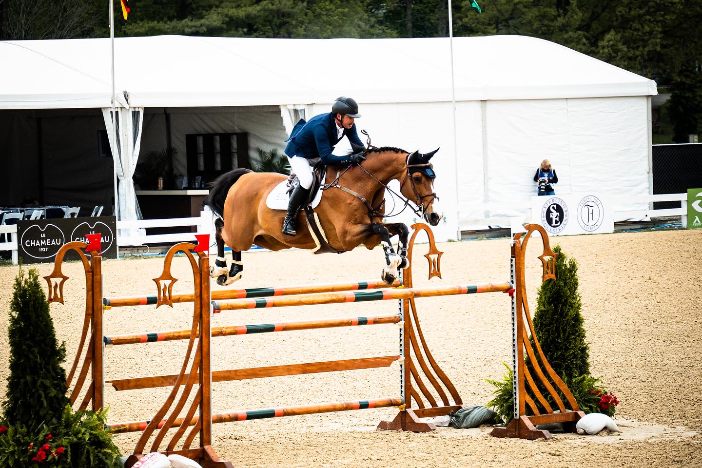 Book your show coverage for Horse Show Ventures May 25-26th show! Limited Spots Available.
To view my show services and book your session, simply visit my website at www.maneframestudio.com and click on the “show booking” tab. Don’t miss out on the opportunity to preserve your show memories for a lifetime! ⚜️
-
#EquinePhotographer #equestrian #photography, equine photographer, equestrian photographer, horse photographer, horse photography, equestrian portraits, horse events, portrait photographer, equestrian reels, photographer