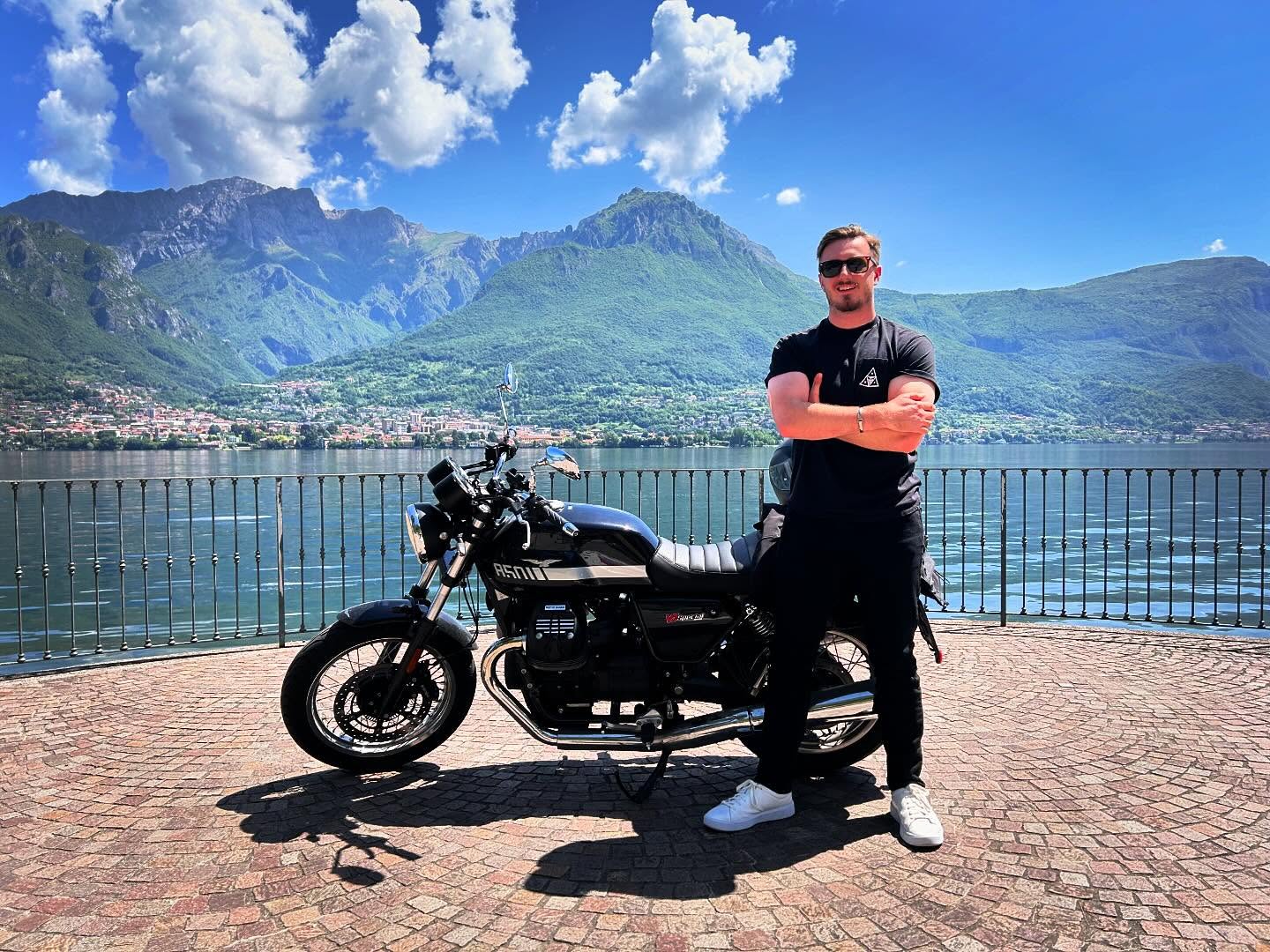 Two is better than one. Three is better than two. With Lakecomomotorbike any number is good.
#lakecomomotorbike #motorcicletouring #lakecomo #ducati
www.lakecomomotorbike.com