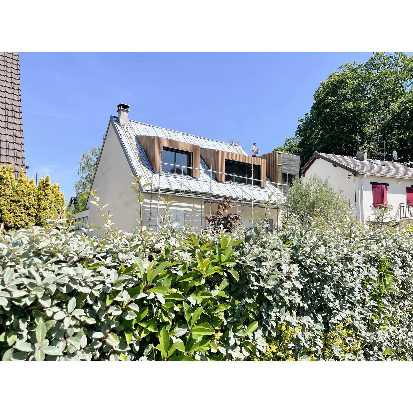 Extension_BAG
Extension mob, création de lucarnes mob, changement de couverture et isolation, création d’un véranda