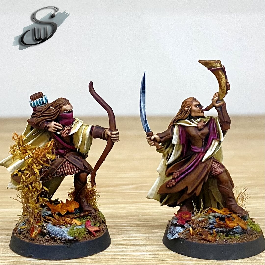 The Sentinels wander the paths far from the settlements of the Elves. As such they’re often the first to encounter any enemies that stray onto their lands. It’s their duty to warn the realms of the Elves of any danger and aid in the woodland’s protection. The sentinels carry lutes, horns, and other musical instruments on their patrols – the music they play is laden with magical properties to lead their foes astray and strengthen their allies.
#mirkwood #thranduilshalls #mirkwoodranger #woodelfsentinels #rangersofmirkwood #thehobbit #mesbg #hobbit #warhammercommunity #factionsofmiddleearth #paintingwarhammer #middleearthstrategybattlegame #sbg #lotr #lordoftheringsminiatures #lordoftheringstabletop #lordoftheringssbg #thelordoftherings #lordoftherings #middleearth #tabletop #tabletopgaming #gaming #wargaming #gw #gamesworkshop @warhammerofficial