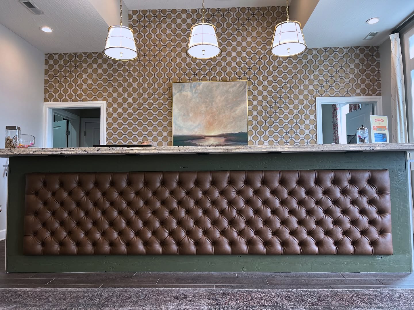 Whether big or small we’ve got your custom commercial upholstery work covered! We‘ll always take the time to work through all of your questions and thoughts on the journey from concept to creation. Let’s make something beautiful together!
#commercialfurniture #commercialupholstery #614 #upholstery #tufting #deepbuttontufting #interiordesign #asseenincolumbus