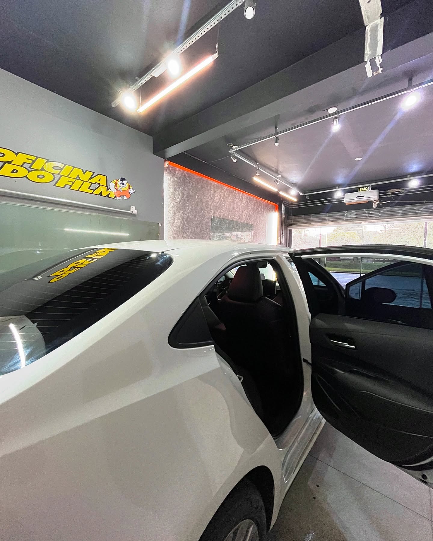 Mais um Corolla saindo da Oficina do Film de cara Nova!!✅🚀🚗
Película NanoCerâmica 10% laterais e traseiro.
Película NanoCerâmica 50% Pára-brisa.
.
.
.
.
.
.
.
#toyota #corolla #carro #peliculas