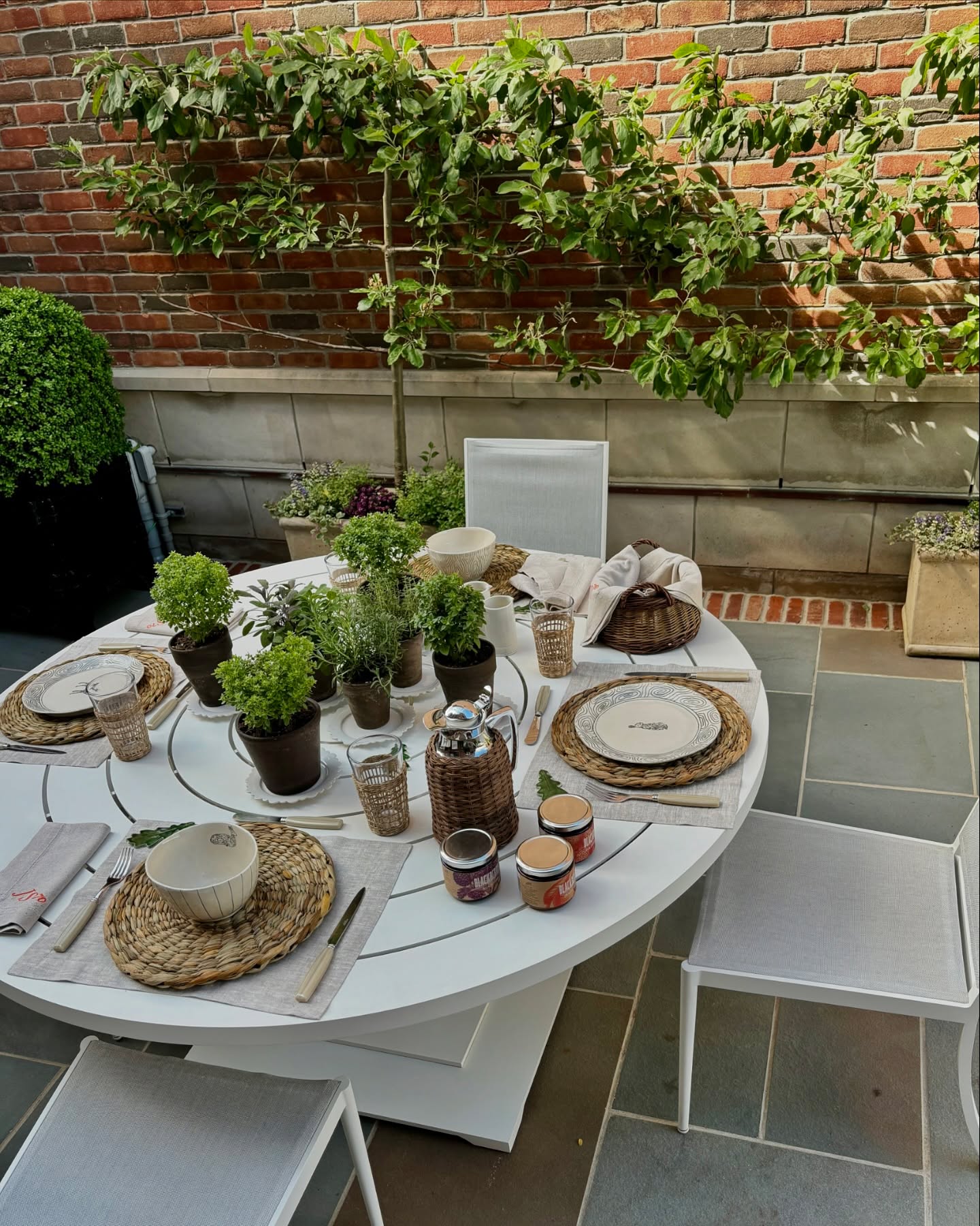 I had the pleasure of hosting a tour of our home in this year’s #Morristown Historic District House Tour presented by @maccullochhall. It was so lovely to see so many of our wonderful community members come together!
For the tour, I set the outdoor patio for breakfast, the kitchen for lunch, and the dining room for dinner, all accented with beautiful flowers from my garden. Thank you to everyone who came to support this special event!