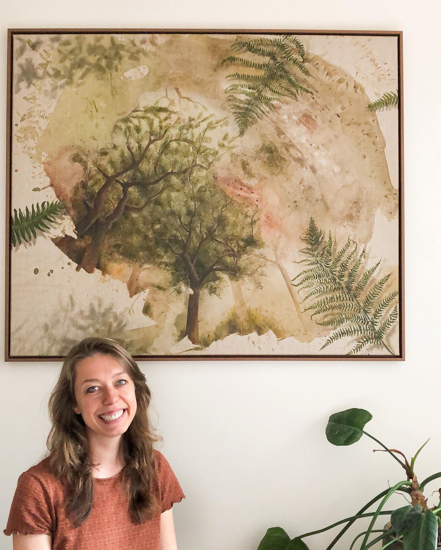 ‘Forest’ heet het niet voor niets in het Engels 😌🌿🌳. Daarom heet dit schilderij ‘For-rest’. Geïnspireerd op de rust die je vindt in het bos.
Aankomende woensdag 3 juli, 10:00u verkrijgbaar via mijn website.
Heb je vragen of interesse? Stuur me even een DM of reageer hier😊, dan stuur ik je de link👇🏼.