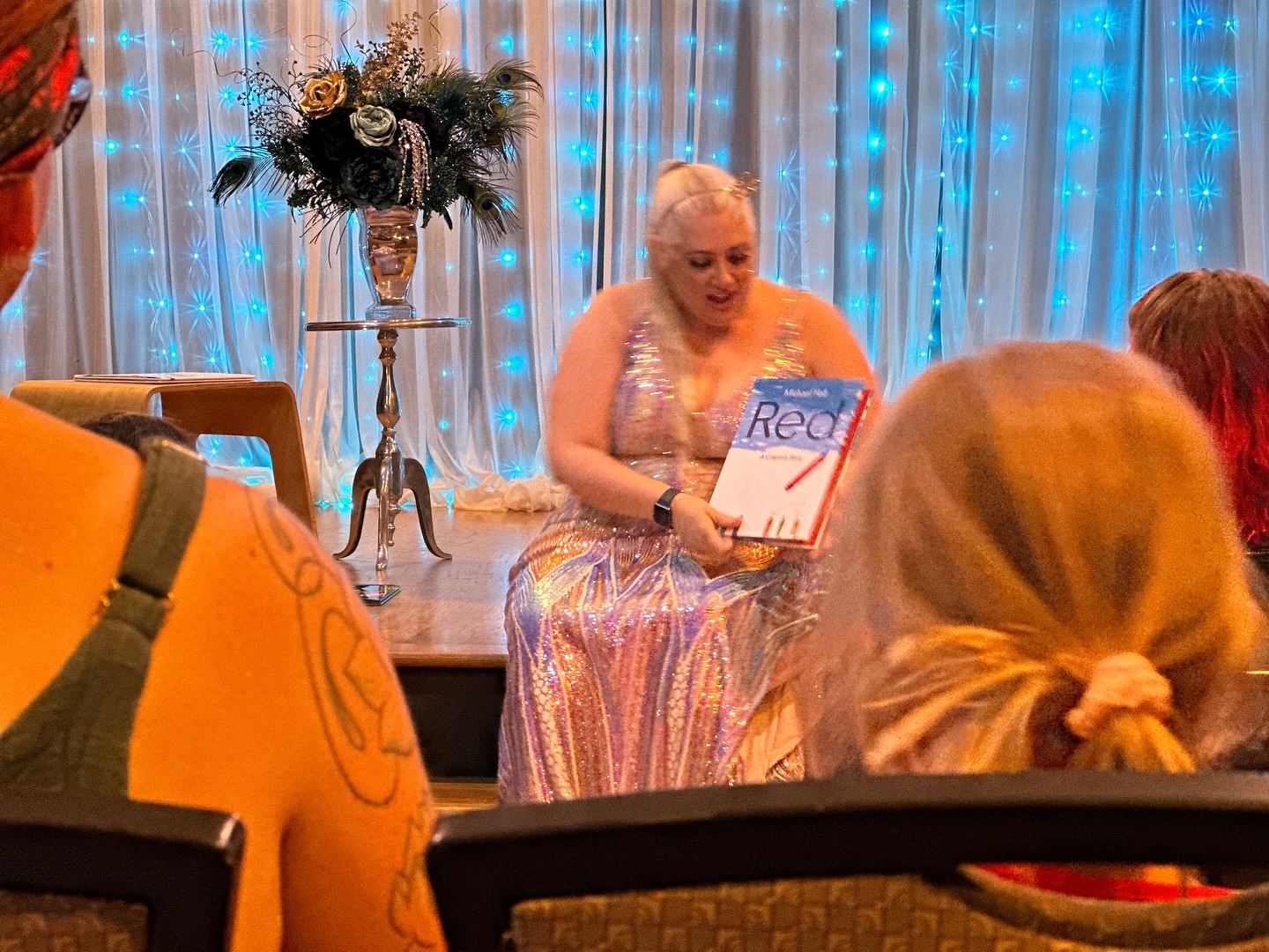 Platinum Pussycat at Glamourtime Storytime book reading for #lgbtqpride !
Thanks to @candyboxrevue burlesque for volunteering your time to read and entertain! @clementine_grinds @purrs_and_performs and @gretavondanse !
#atlantapride #atlpride #atlmoms #atlparents #lgbtqparents #eav #eastatlantavillage