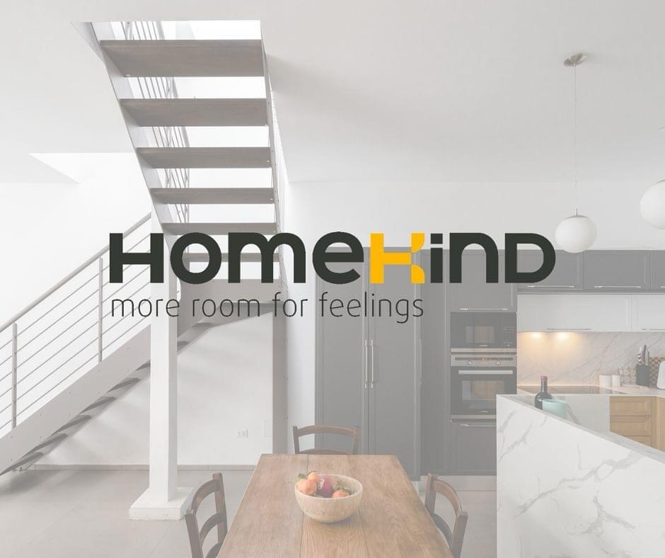 Amici di Cierre Scale, sapevate che possiamo offrirvi molto di più oltre a scale e ringhiere? Con @homekind_official arrediamo completamente ogni ambiente della vostra casa: bagno, camera da letto, living e cucina!
✨ Dalla Scala all’Arredamento: Un unico punto di riferimento per un progetto integrato e personalizzato.
📞 Contattaci: Visita il nostro showroom o prenota una consulenza con gli esperti di Homekind.
Vi aspettiamo!
✨ #CierreScale #Homekind #Arredamento #ProgettazioneCasa #InteriorDesign #ristrutturare